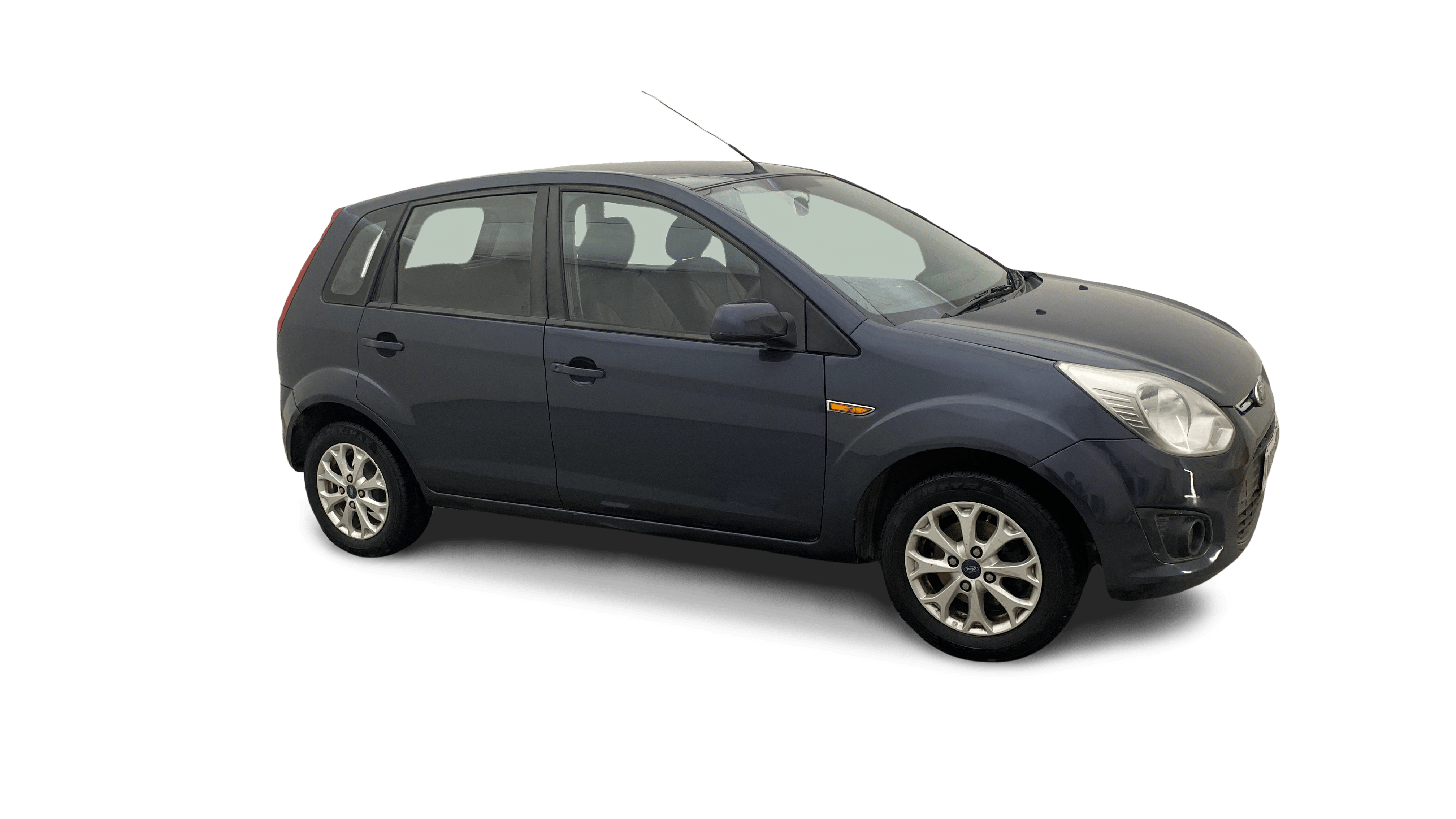 2013 Ford Figo - Hatchback - Petrol - Manual - ₹2.40 lakh