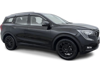 2025 Mahindra XUV700 - SUV - Petrol - Manual - ₹17.56 lakh