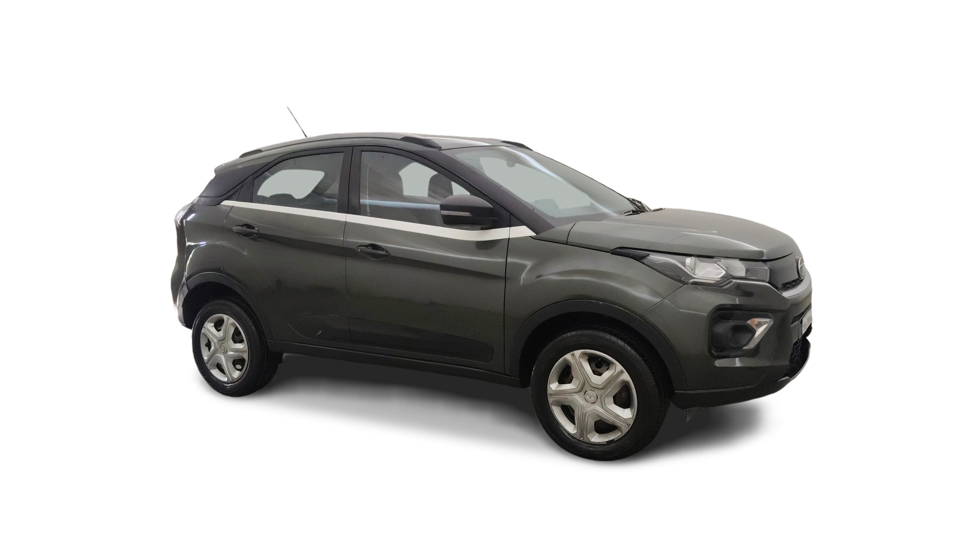 Tata NEXON-img