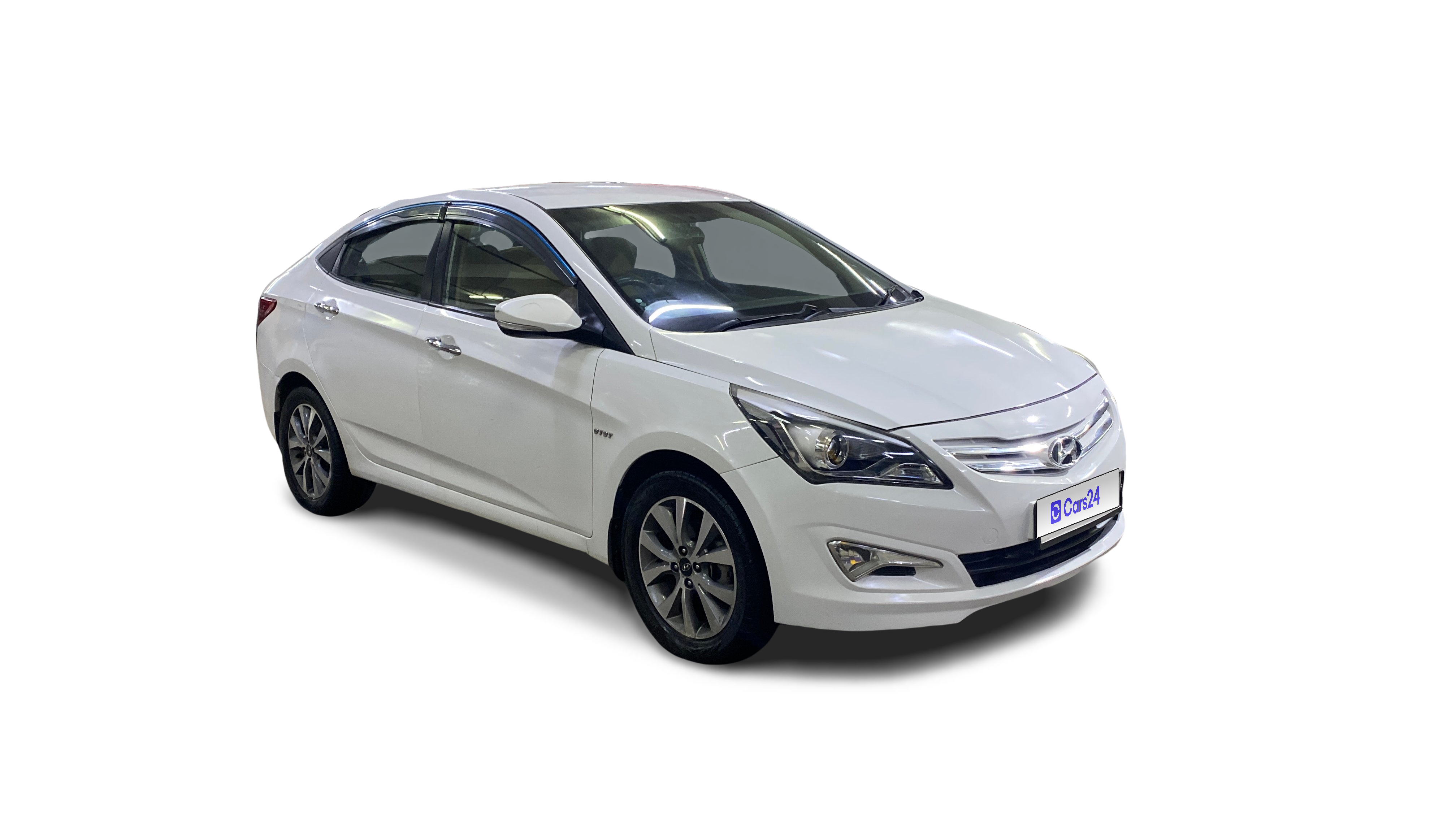 2015 Hyundai Verna - Sedan - Petrol - Manual - ₹3.95 lakh