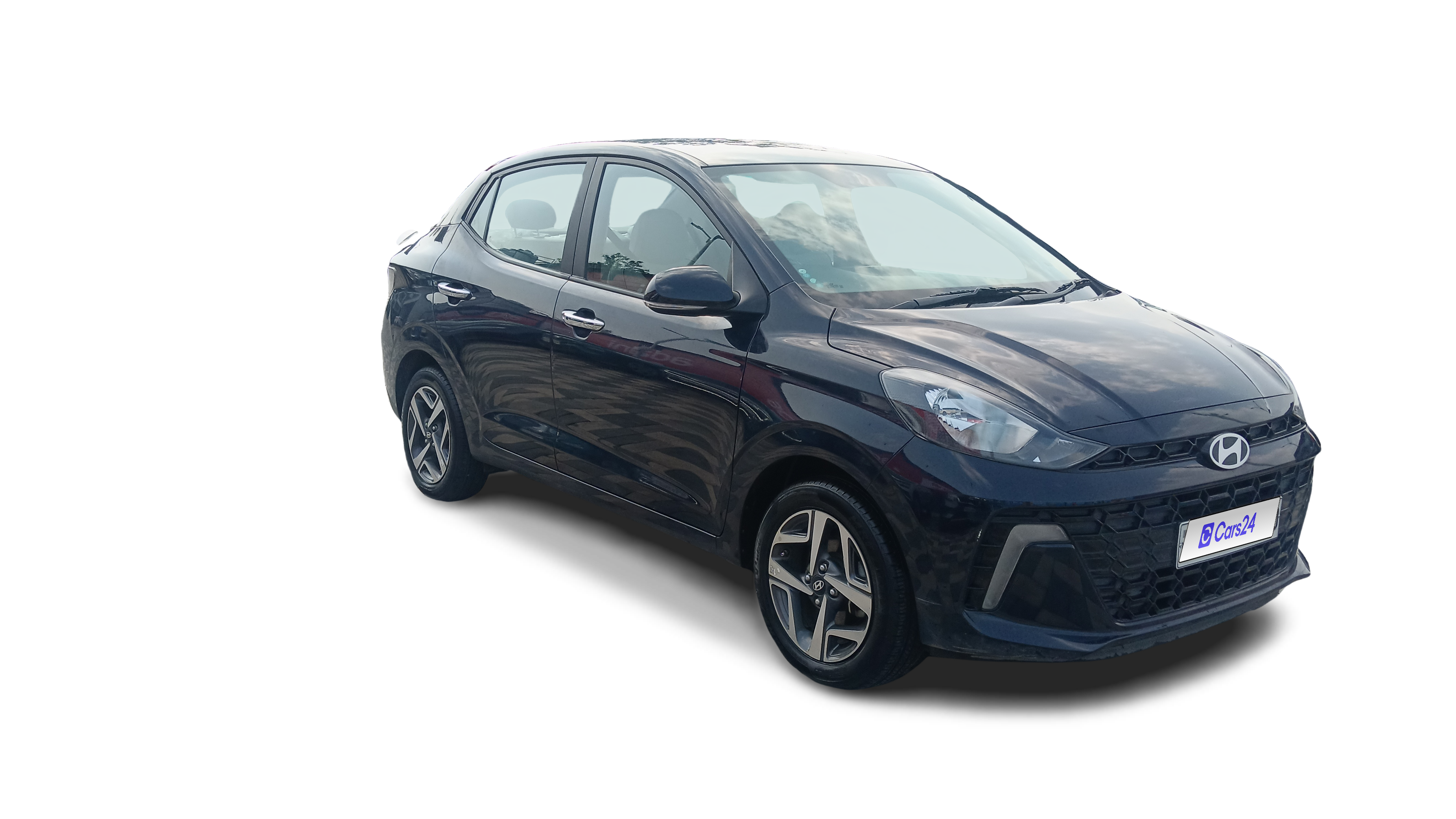 2025 Hyundai AURA - Sedan - CNG - Manual - ₹7.47 lakh