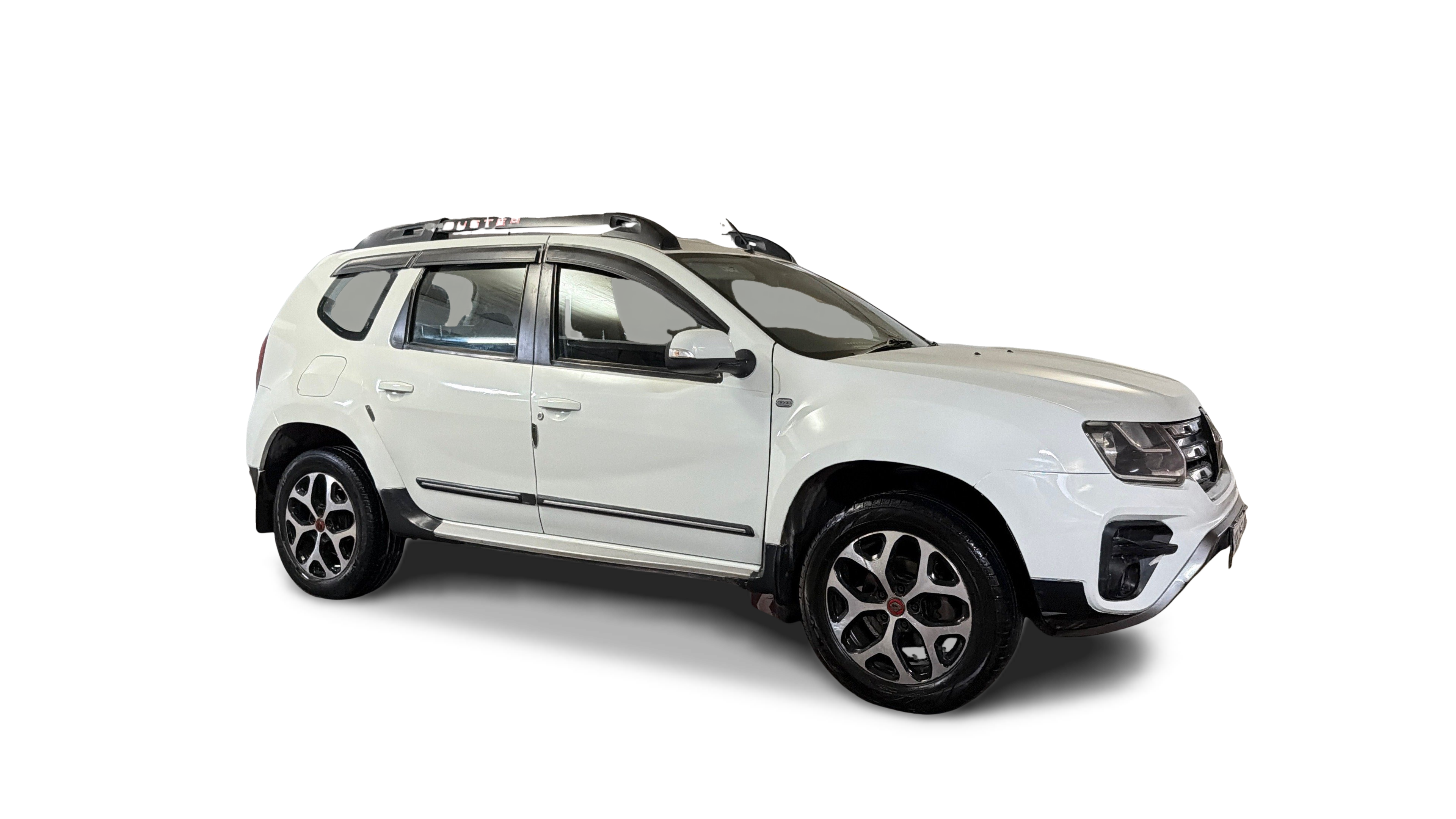 2021 Renault Duster - SUV - Petrol - Manual - ₹5.88 lakh