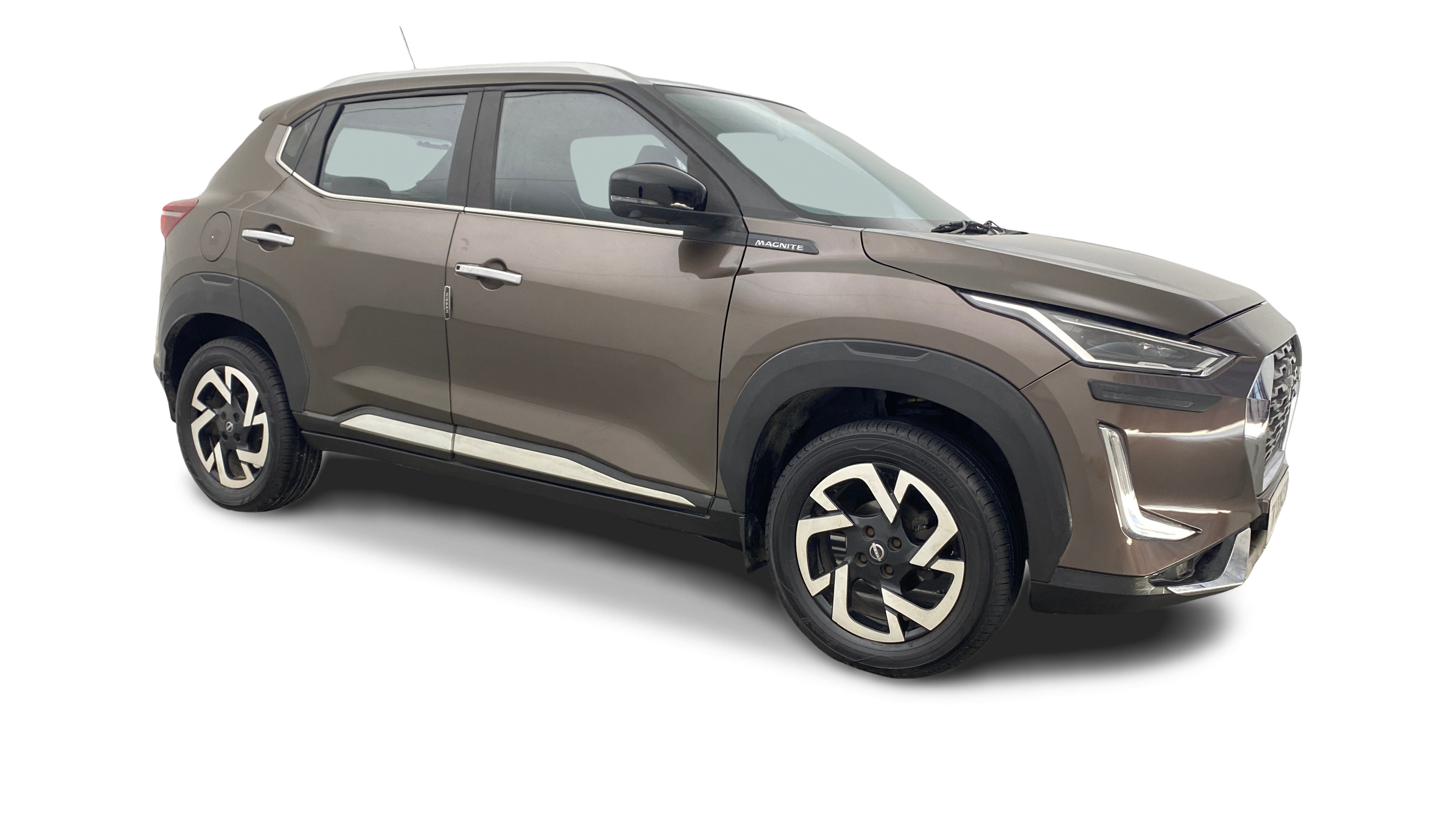 2021 Nissan MAGNITE - SUV - Petrol - Manual - ₹5.83 lakh