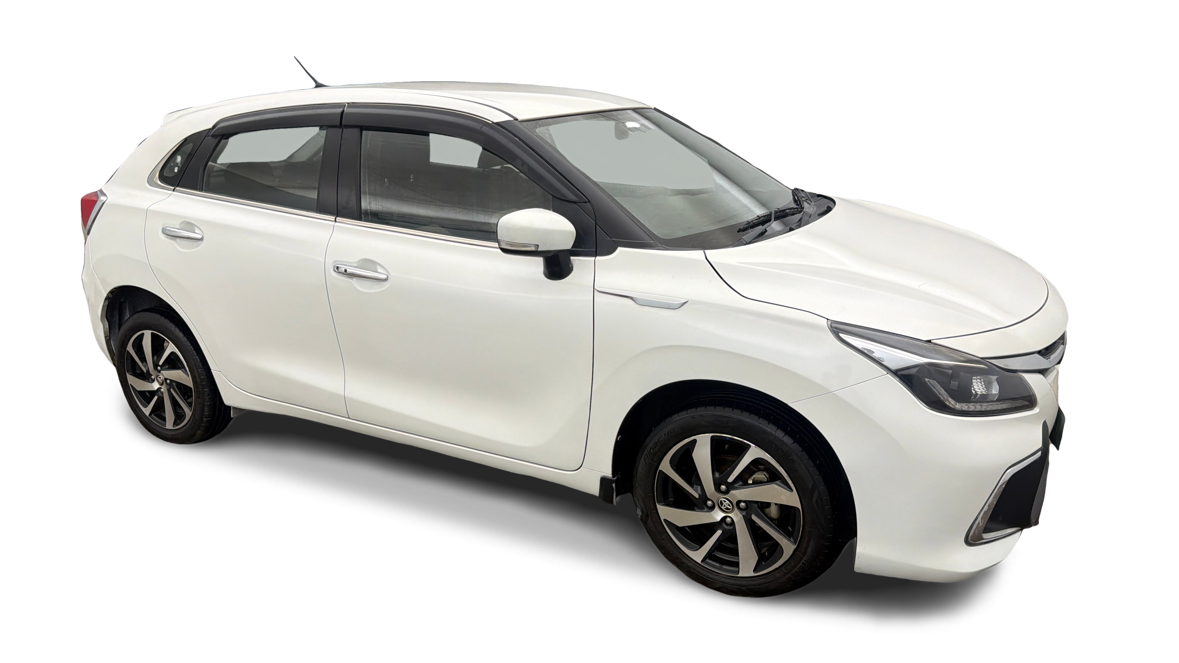2023 Toyota Glanza - Hatchback - Petrol - Manual - ₹5.76 lakh