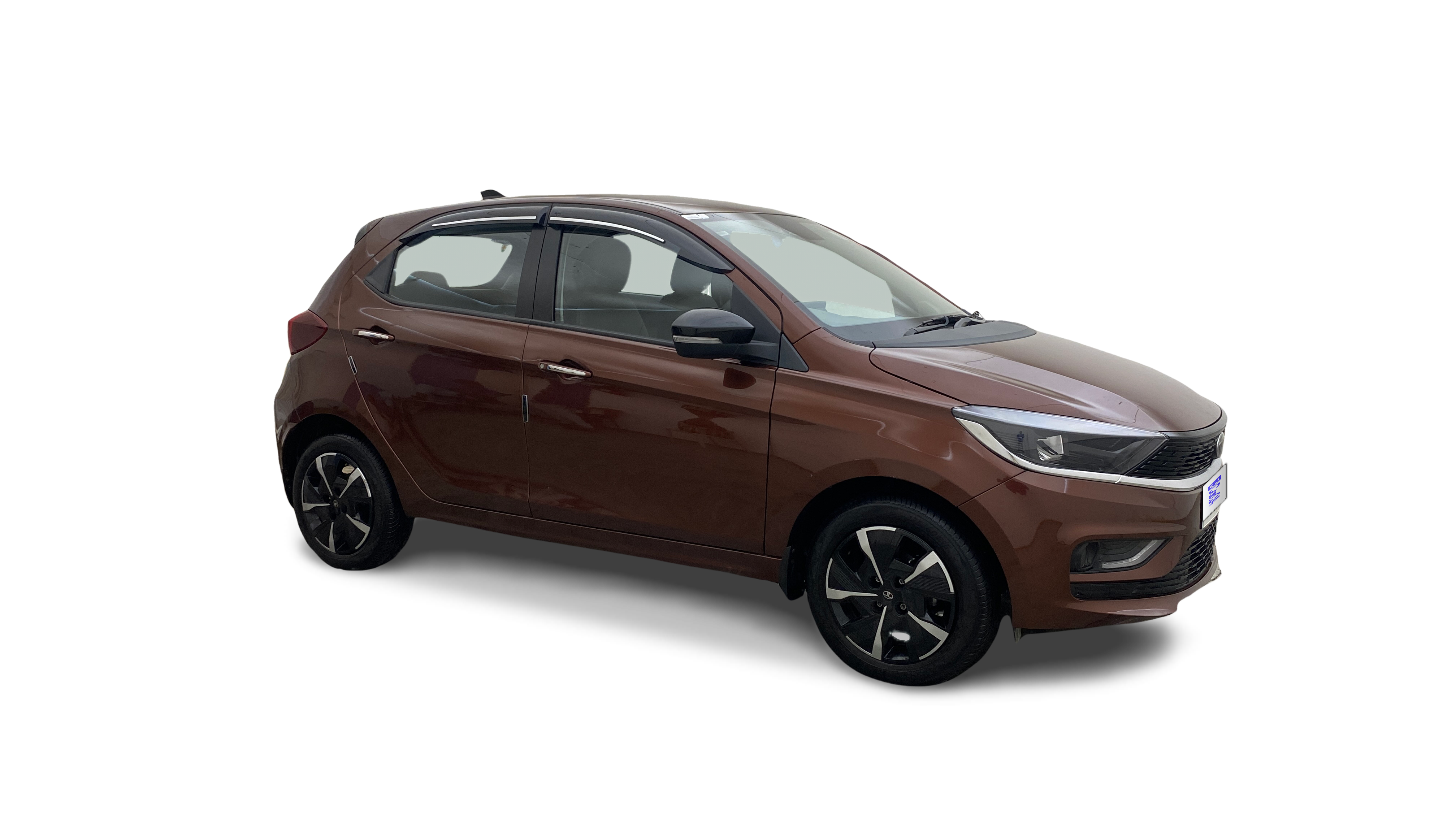2025 Tata Tiago - Hatchback - Petrol - Automatic - ₹8.13 lakh