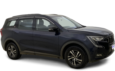 2022 Mahindra XUV700 - SUV - Petrol - Automatic - ₹15.25 lakh