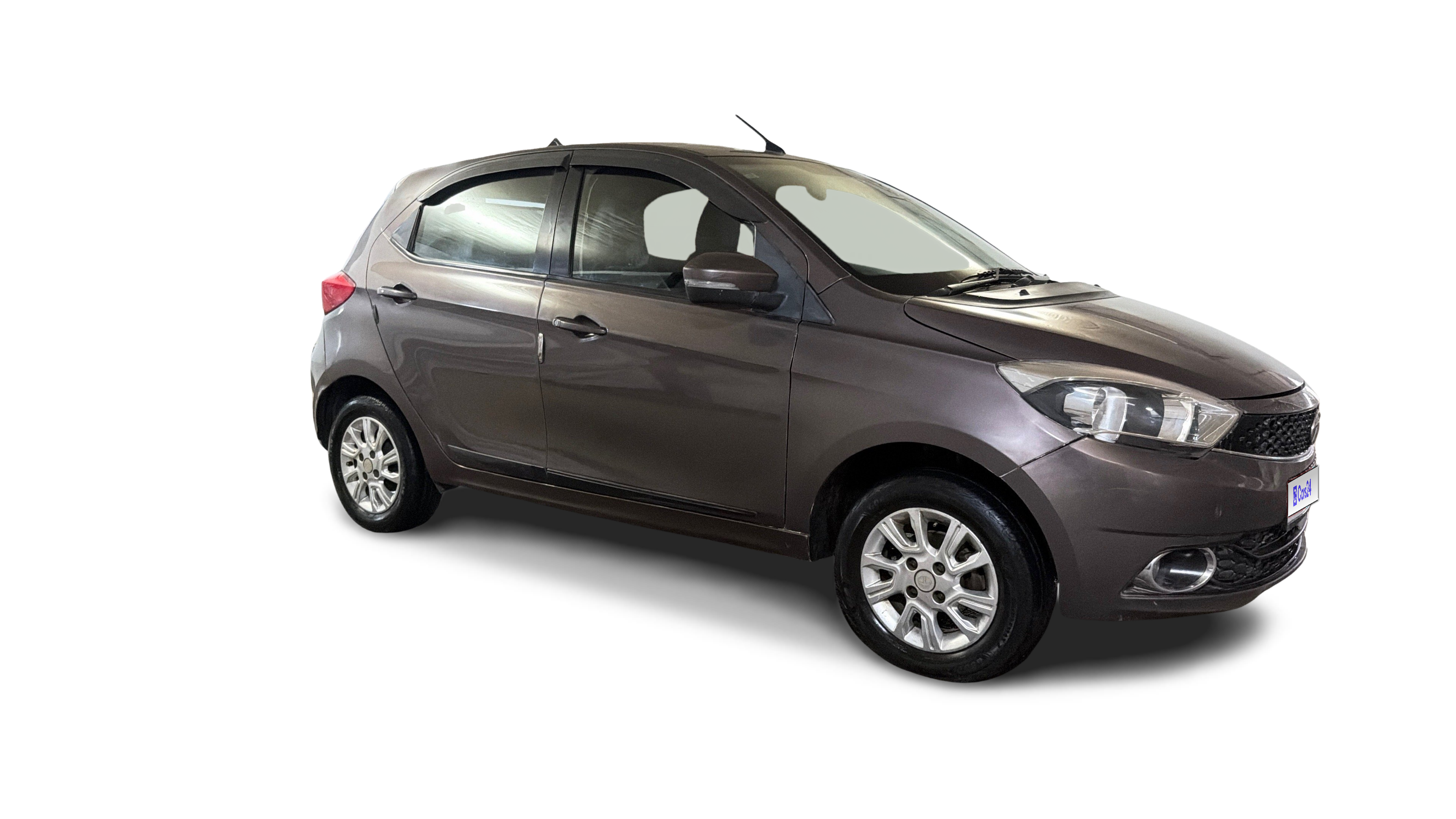 2018 Tata Tiago - Hatchback - Petrol - Manual - ₹3.07 lakh