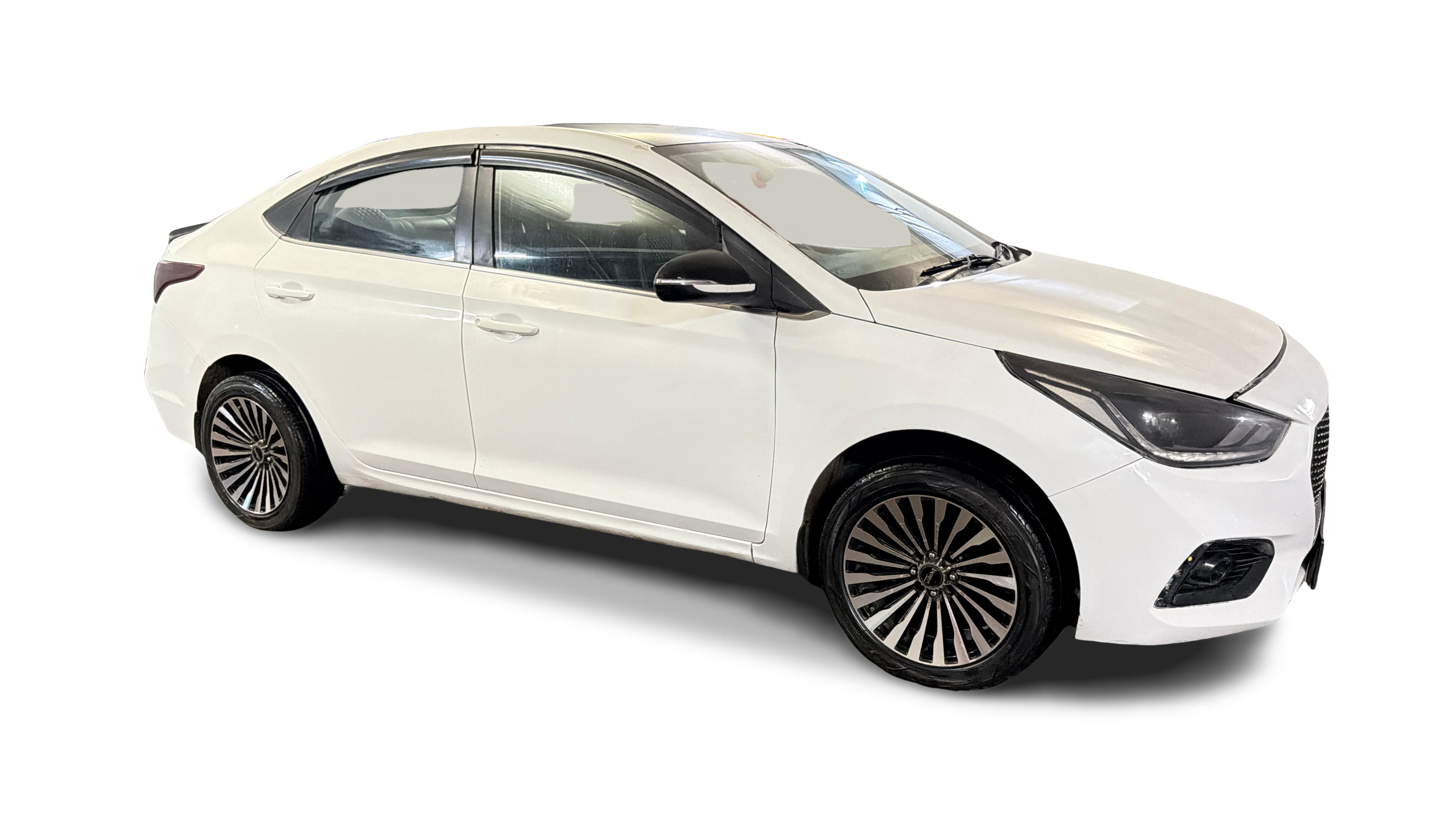 2019 Hyundai Verna - Sedan - Petrol - Manual - ₹5.30 lakh