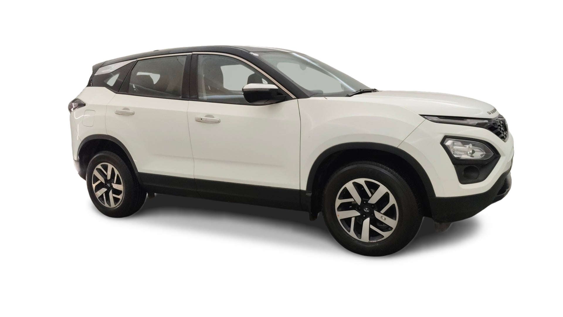 Tata Harrier-img