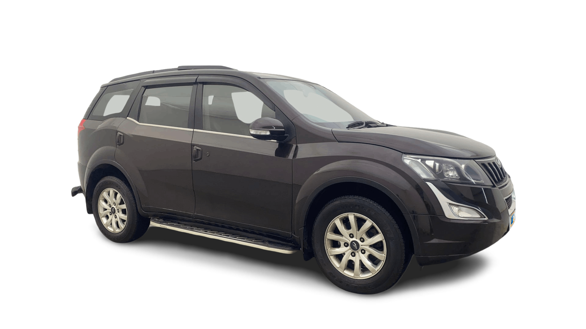 Mahindra XUV500-img