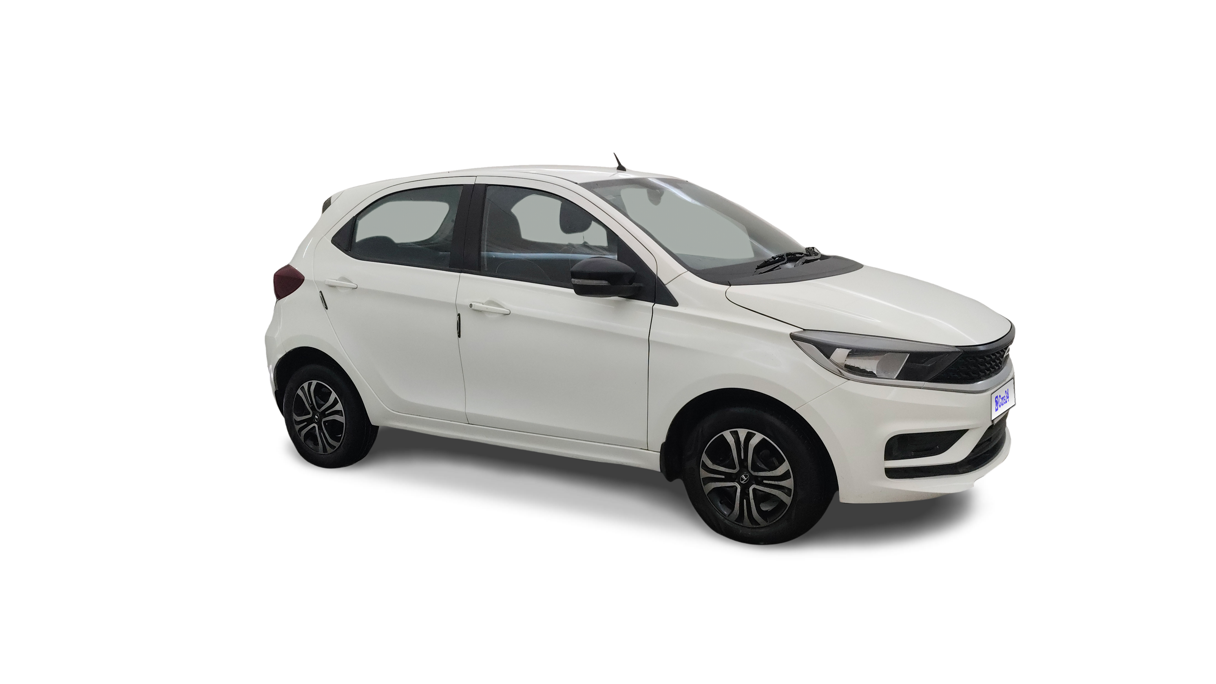 2022 Tata Tiago - Hatchback - CNG - Manual - ₹4.87 lakh