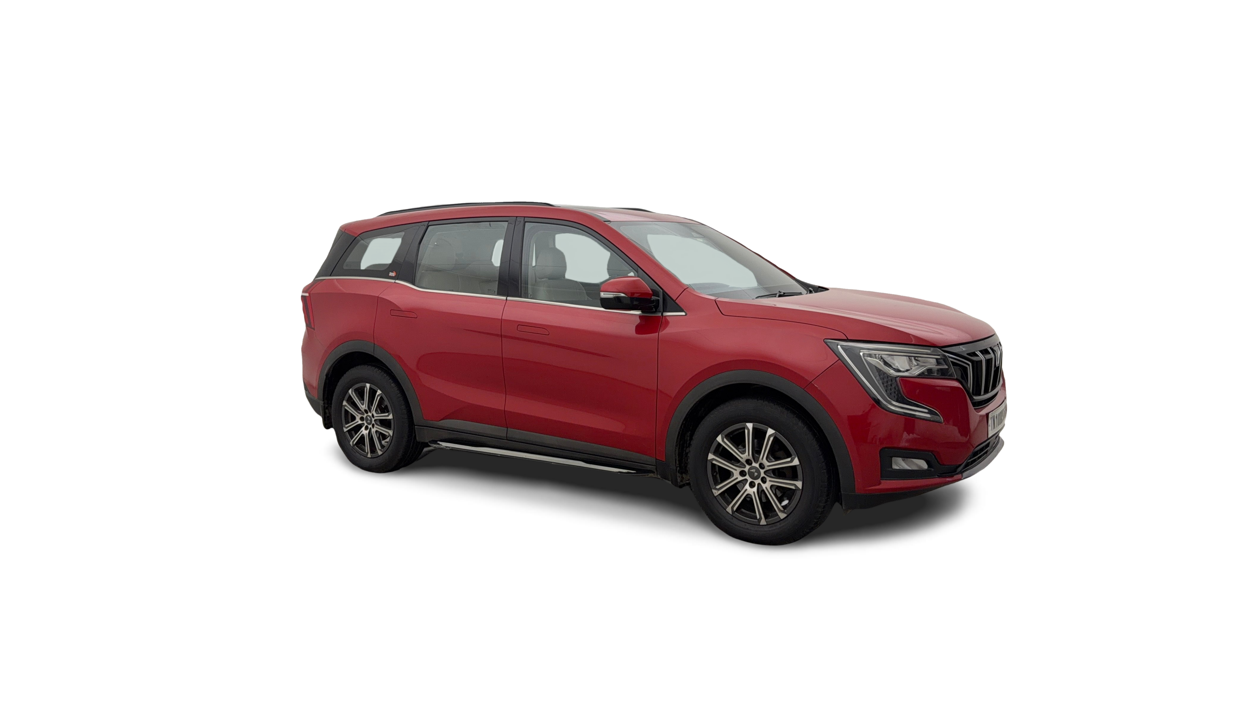 2021 Mahindra XUV700 - SUV - Petrol - Automatic - ₹14.74 lakh