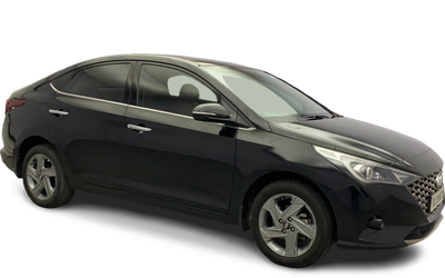 Hyundai Verna-img