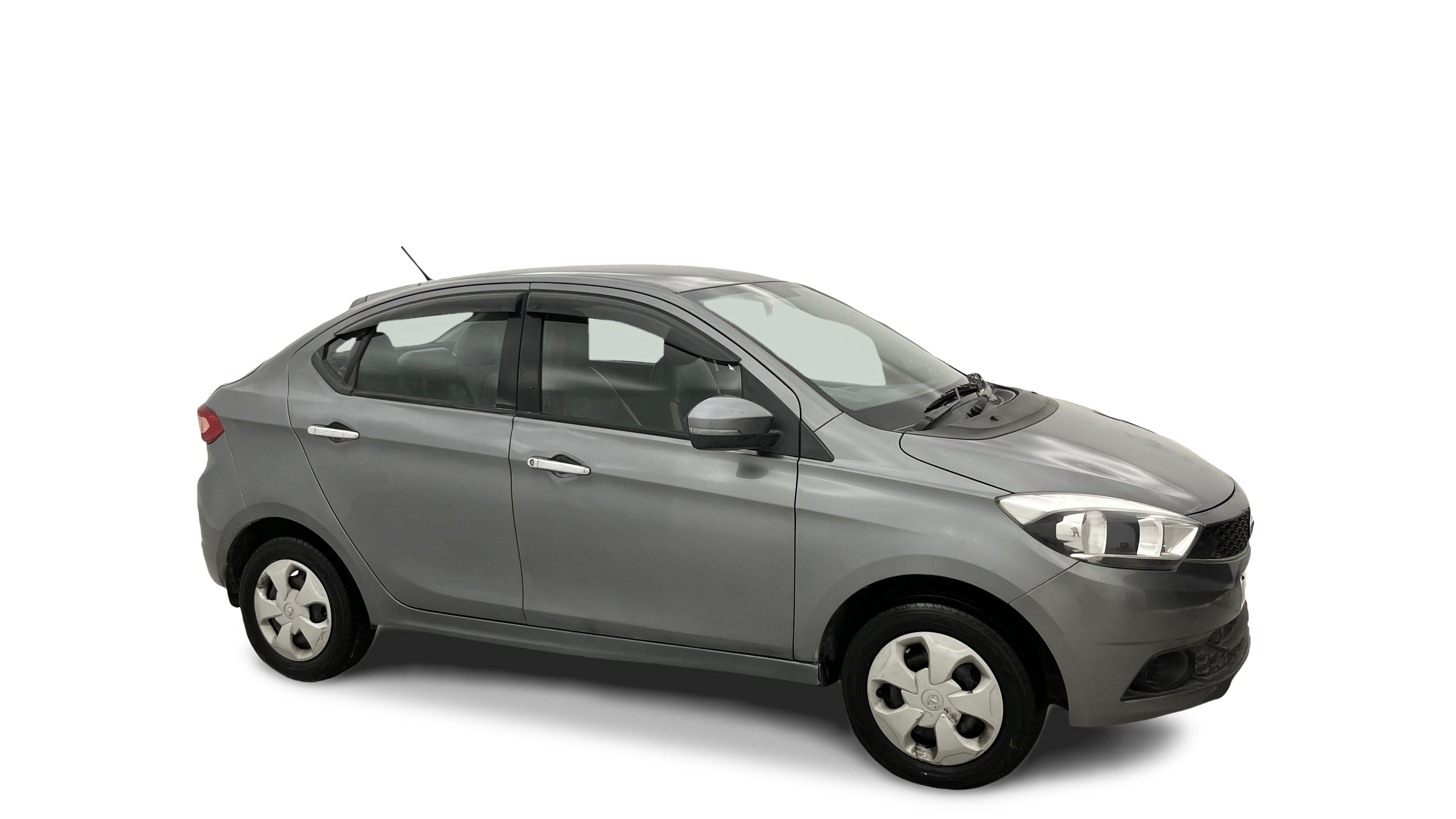 2018 Tata TIGOR - Sedan - Petrol - Manual - ₹3.32 lakh