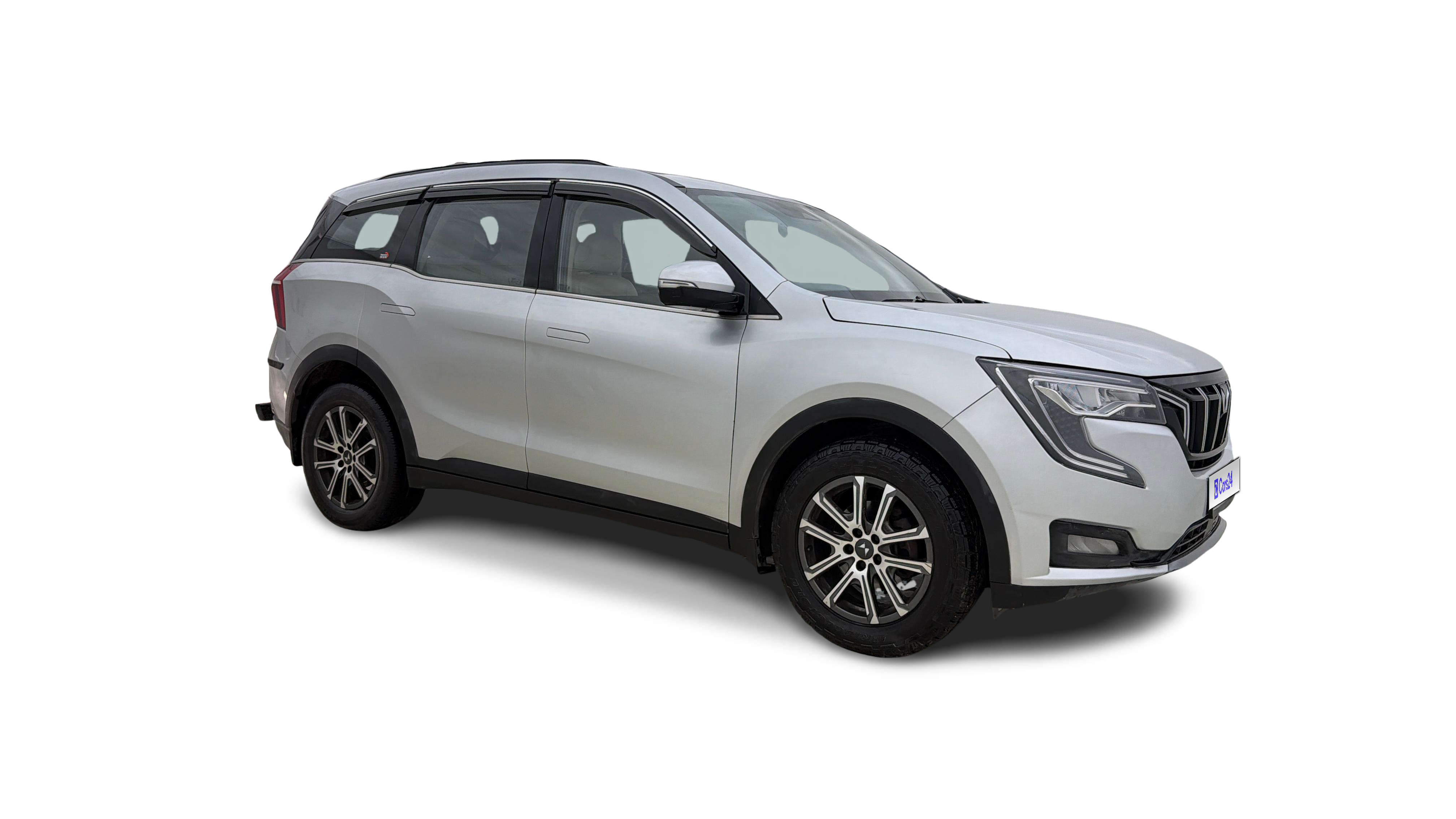 2022 Mahindra XUV700 - SUV - Diesel - Automatic - ₹14.49 lakh