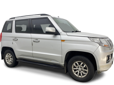 Mahindra TUV300-img