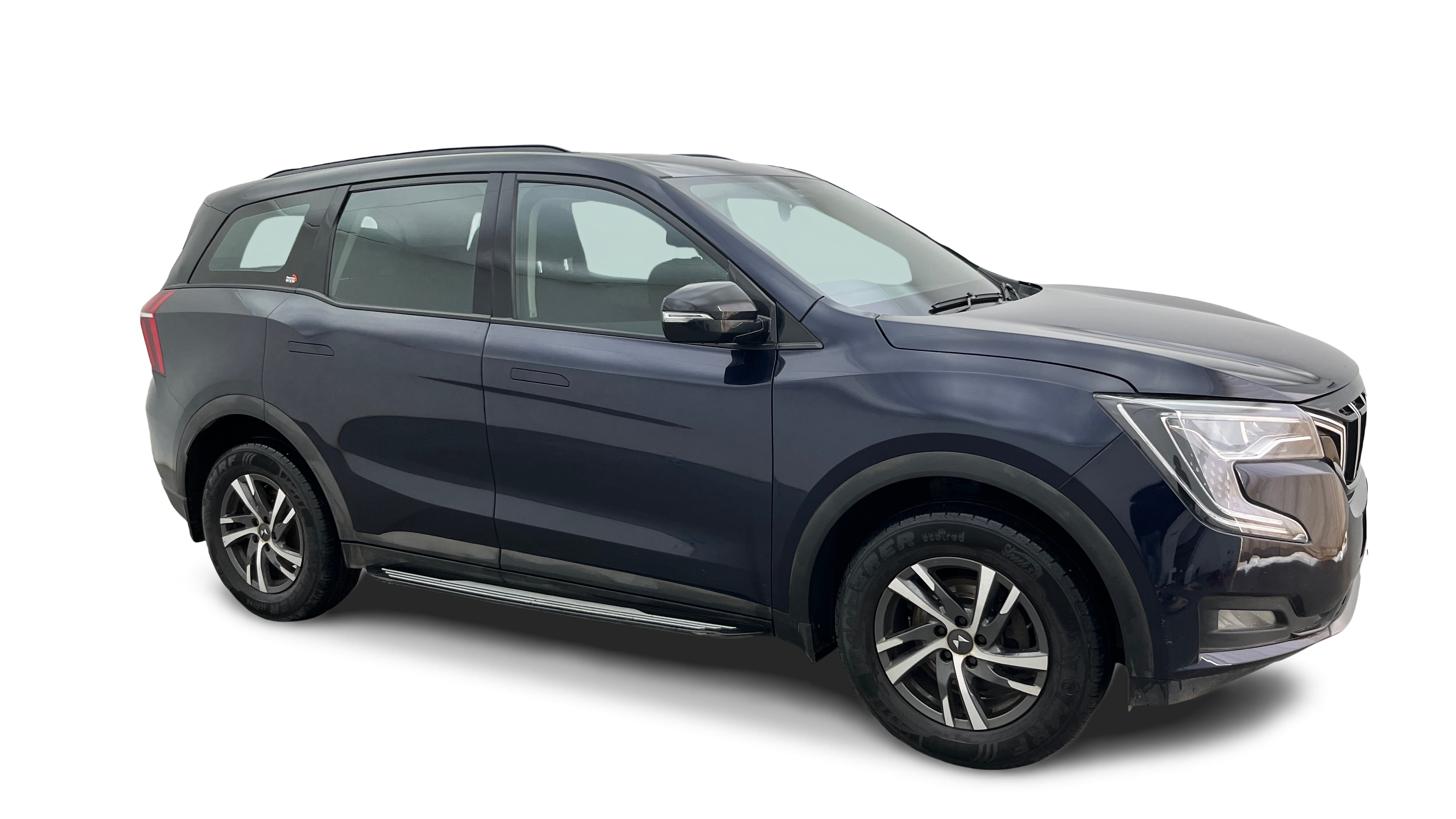 2023 Mahindra XUV700 - SUV - Petrol - Automatic - ₹16.10 lakh