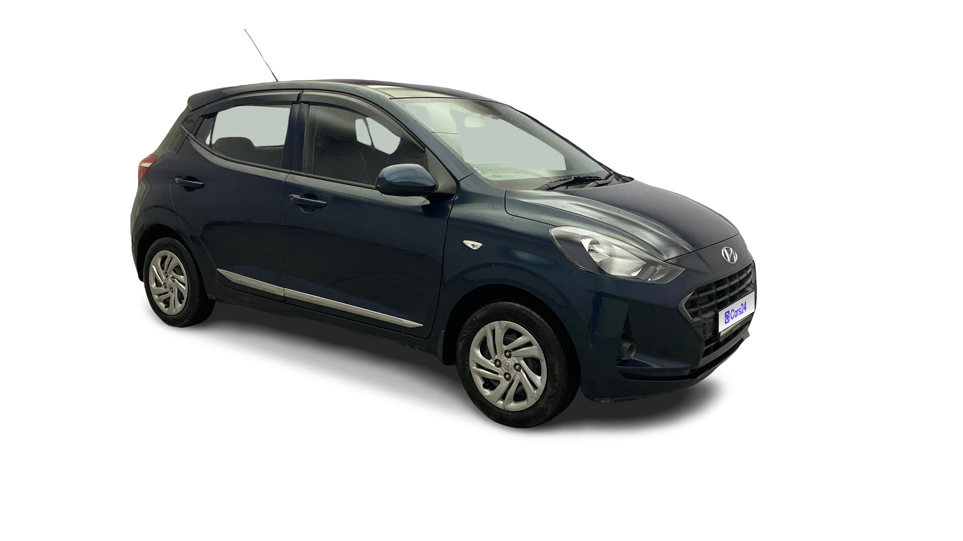 2022 Hyundai GRAND I10 NIOS - Hatchback - Petrol - Manual - ₹5.49 lakh