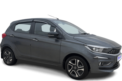 2022 Tata Tiago - Hatchback - Petrol - Automatic - ₹4.82 lakh