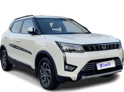 2023 Mahindra XUV300 - SUV - Petrol - Manual - ₹8.57 lakh