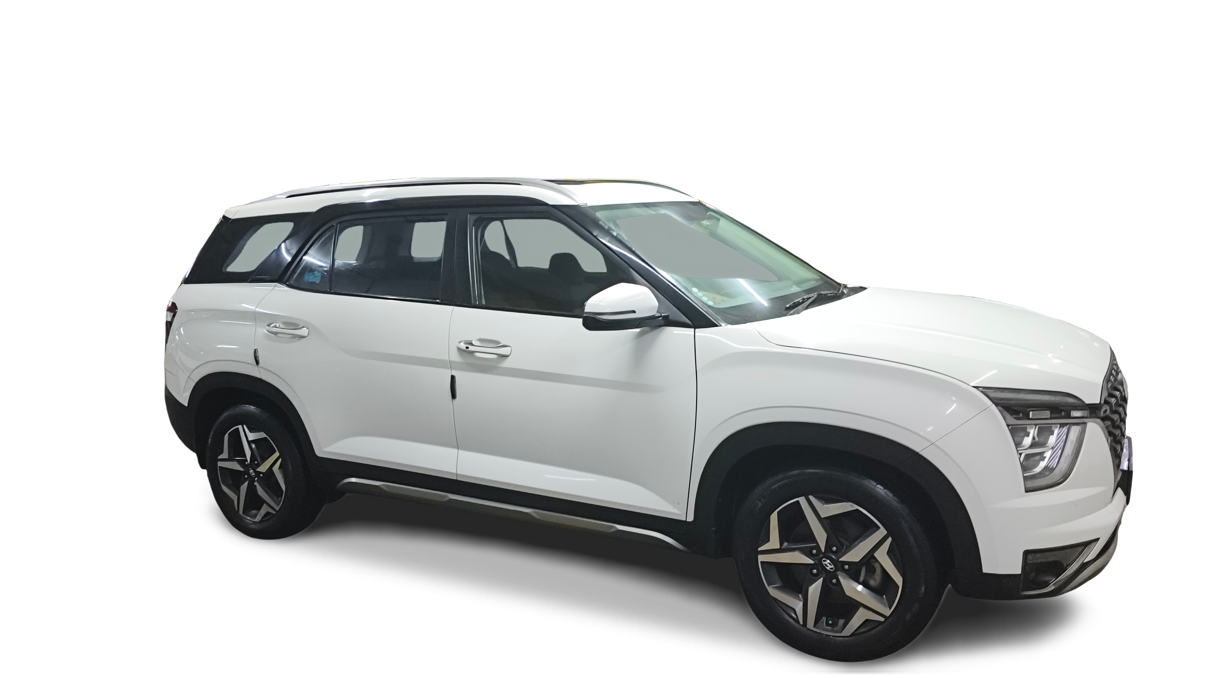 2022 Hyundai ALCAZAR - SUV - Petrol - Manual - ₹12.97 lakh