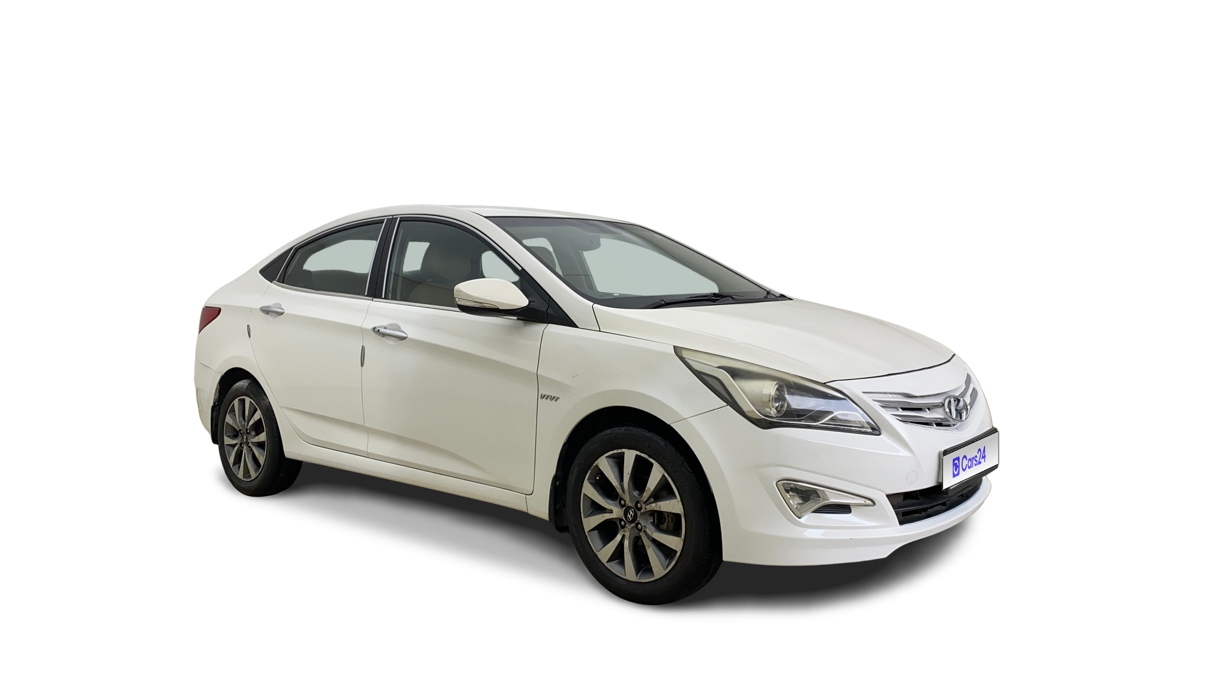 2015 Hyundai Verna - Sedan - Petrol - Manual - ₹3.20 lakh