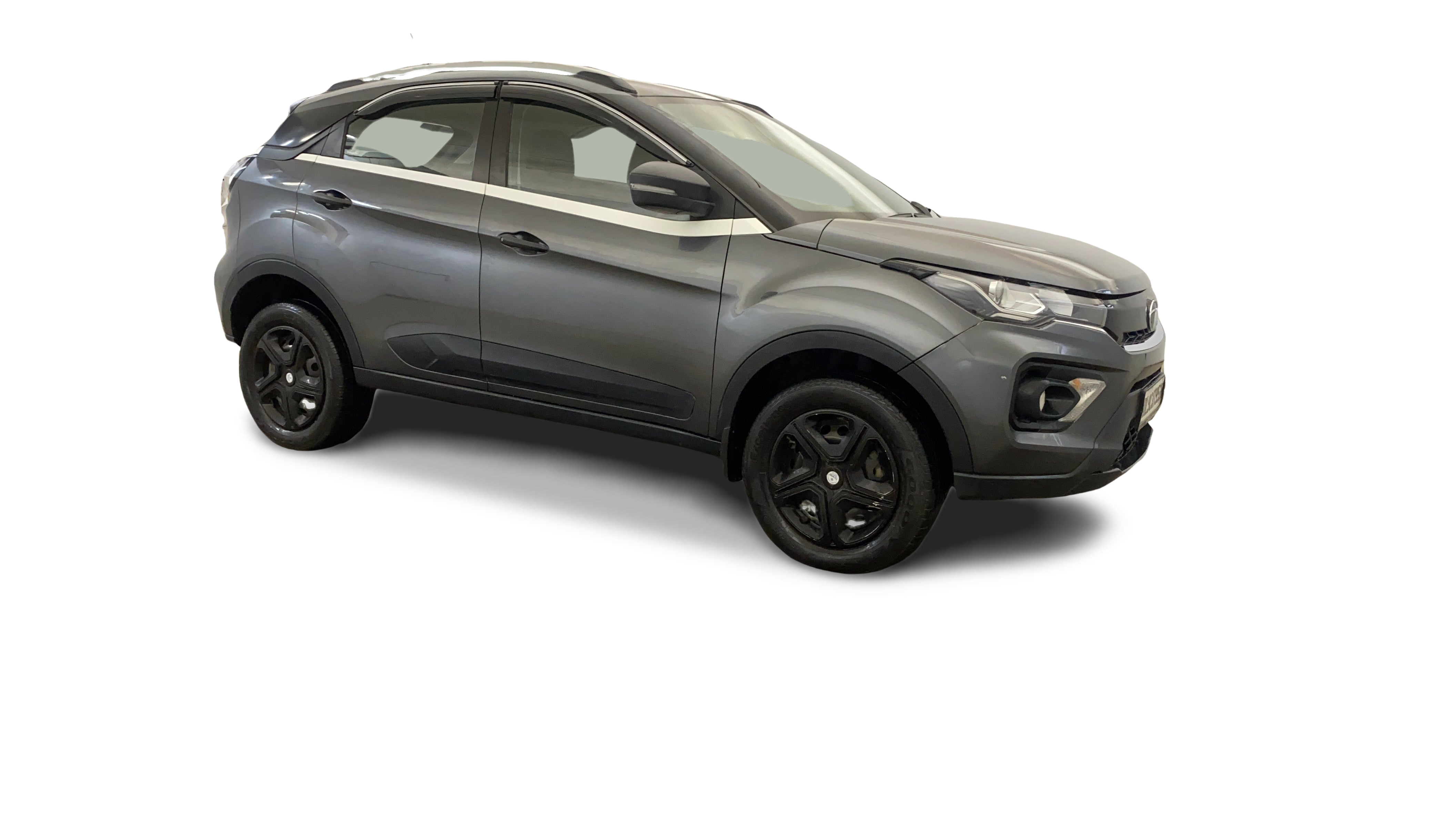 Tata NEXON-img