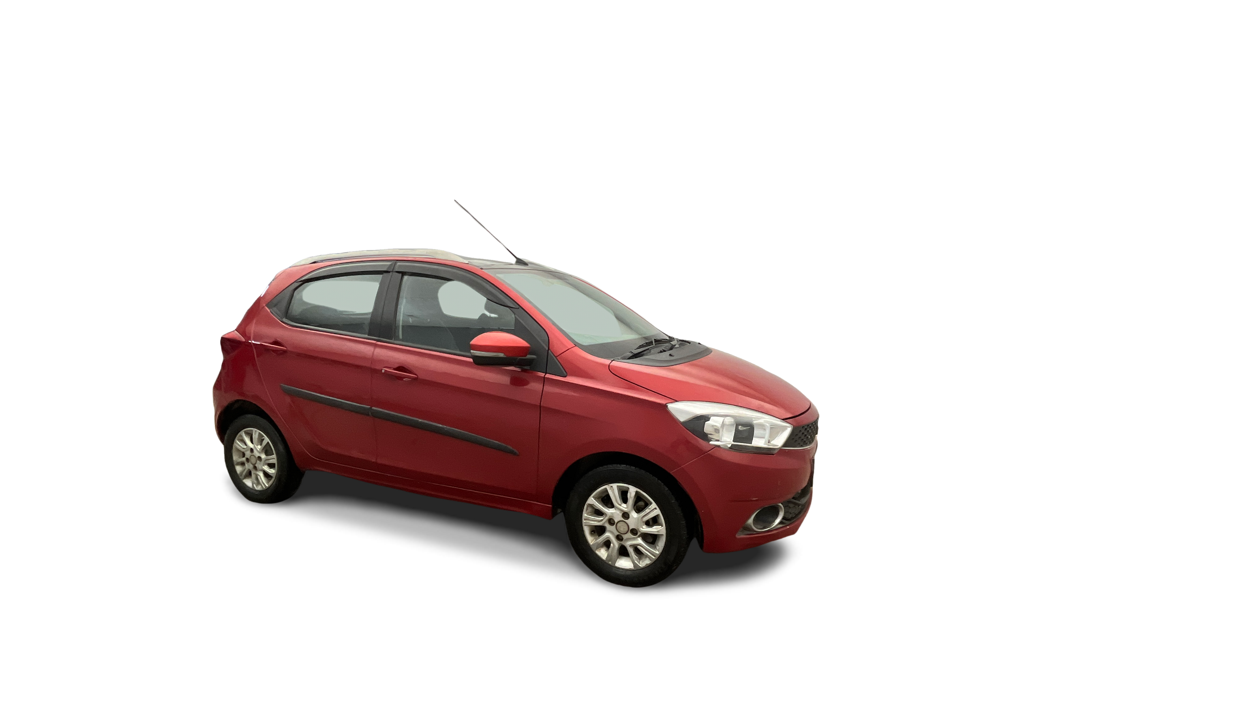 2018 Tata Tiago - Hatchback - Petrol - Automatic - ₹3.25 lakh