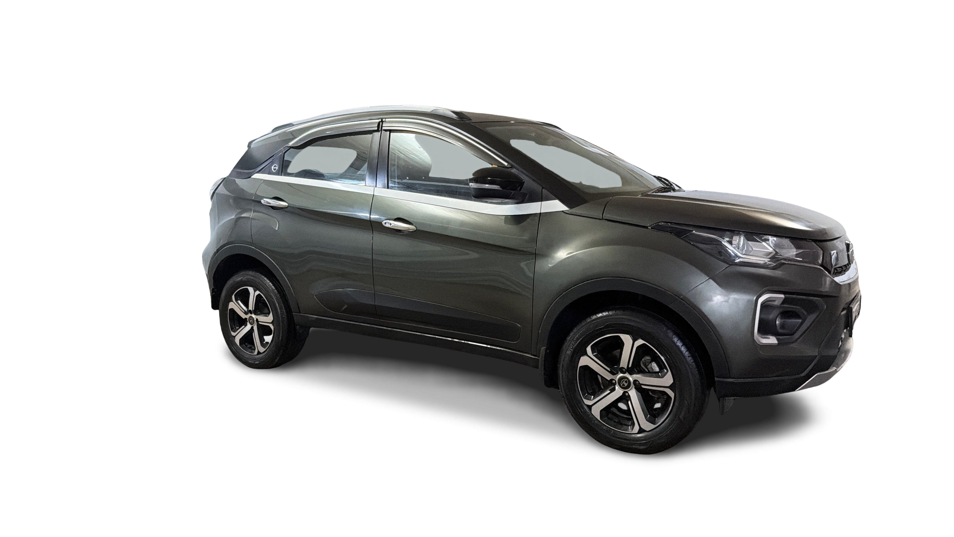2023 Tata NEXON - SUV - Petrol - Manual - ₹7.10 lakh