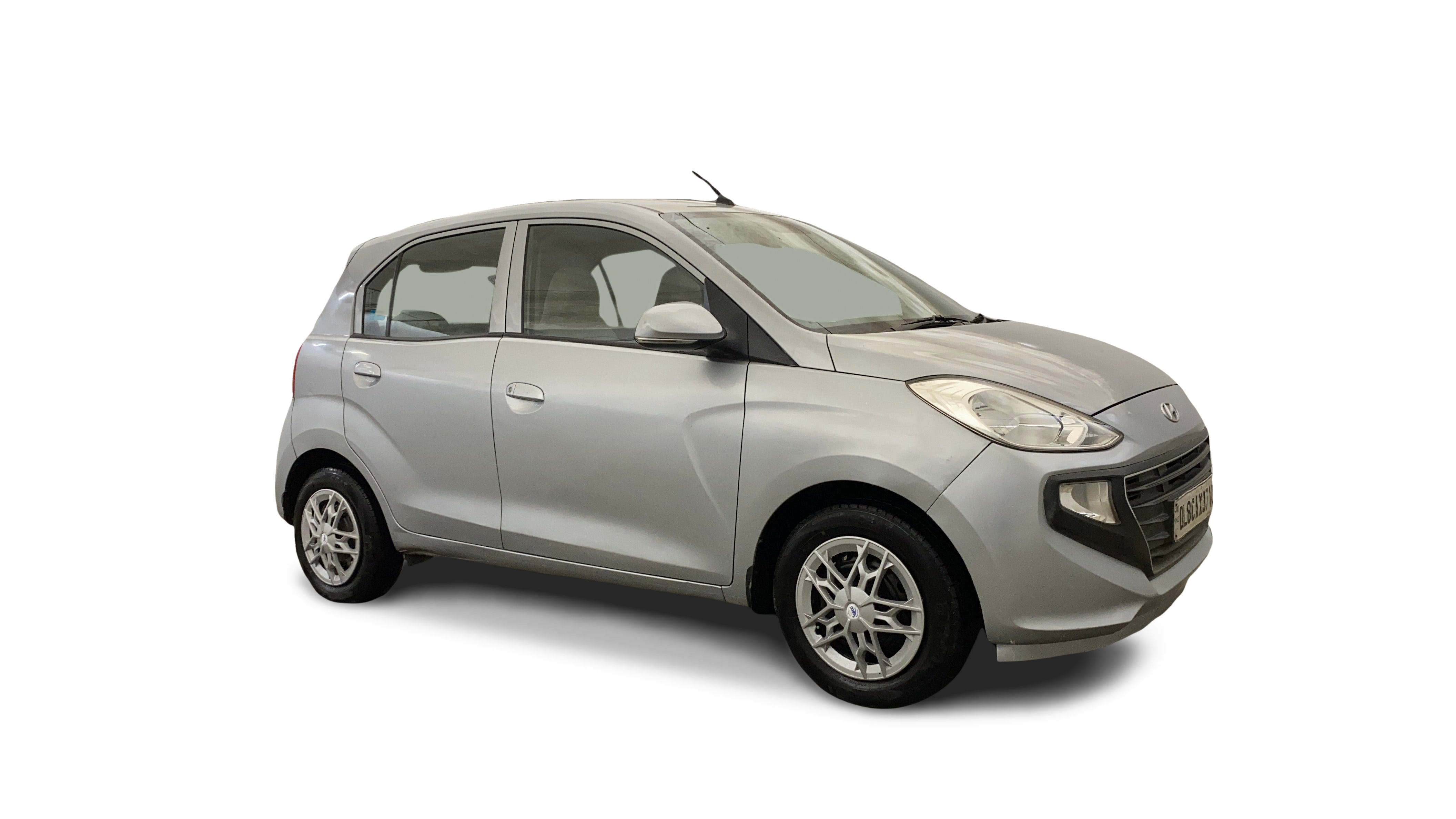 Hyundai NEW SANTRO-img