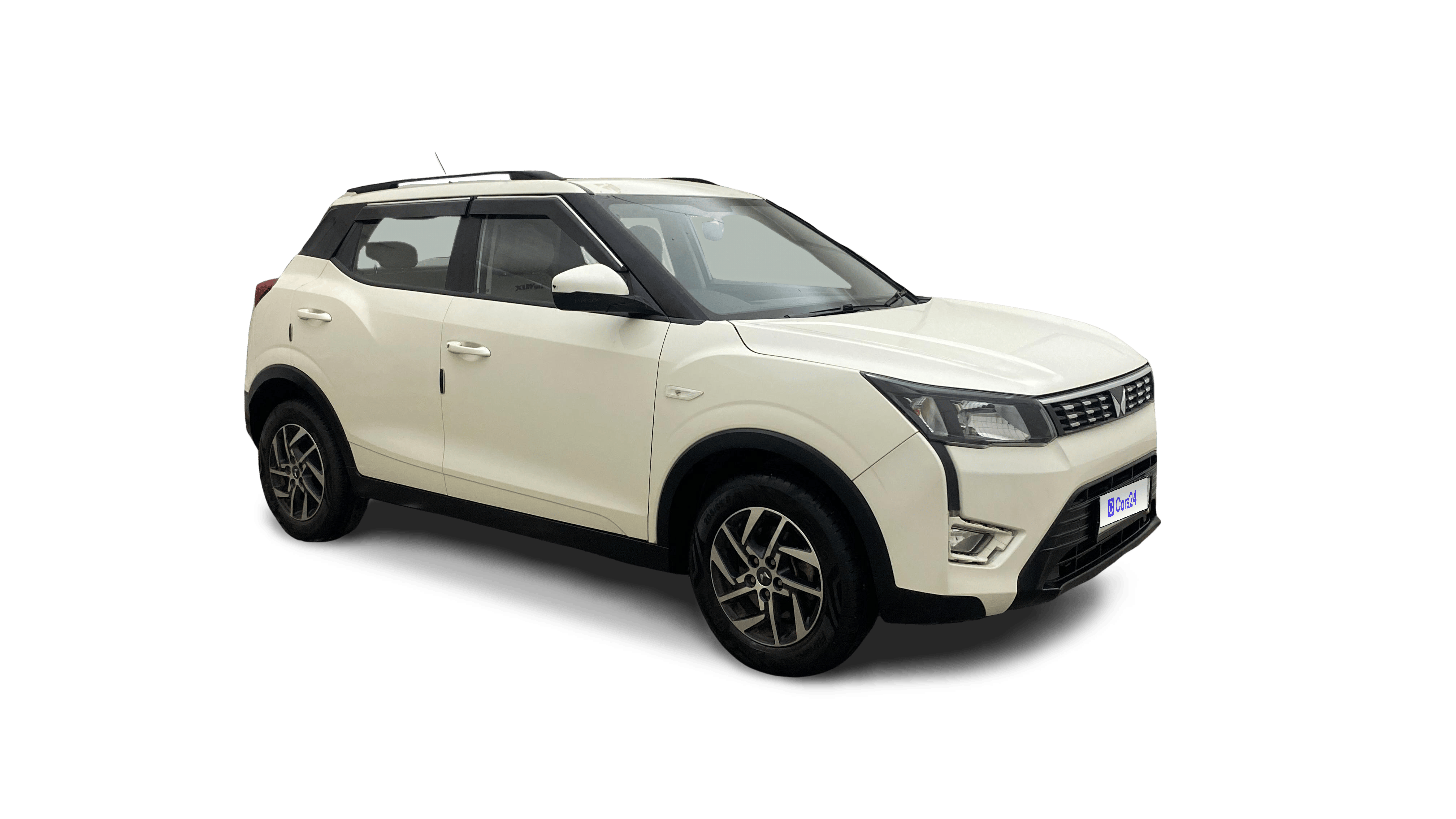 2023 Mahindra XUV300 - SUV - Petrol - Manual - ₹7.99 lakh
