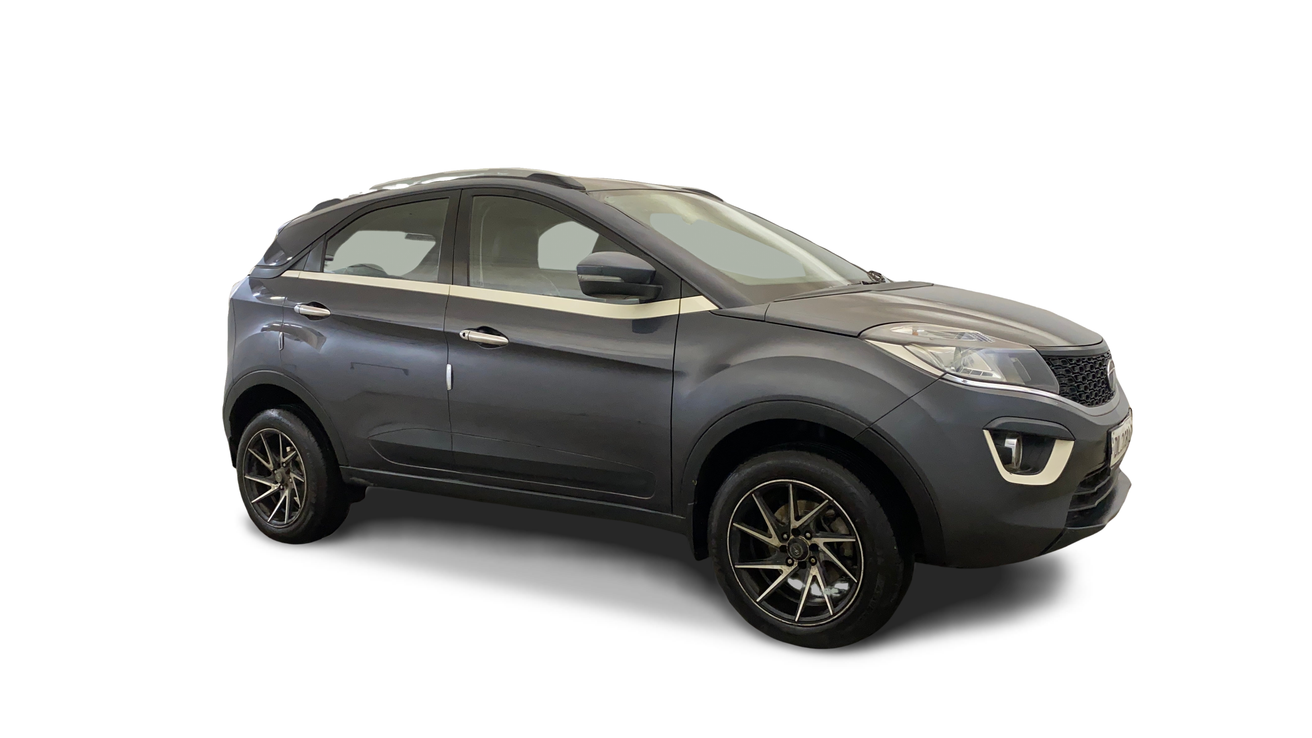 Tata NEXON-img