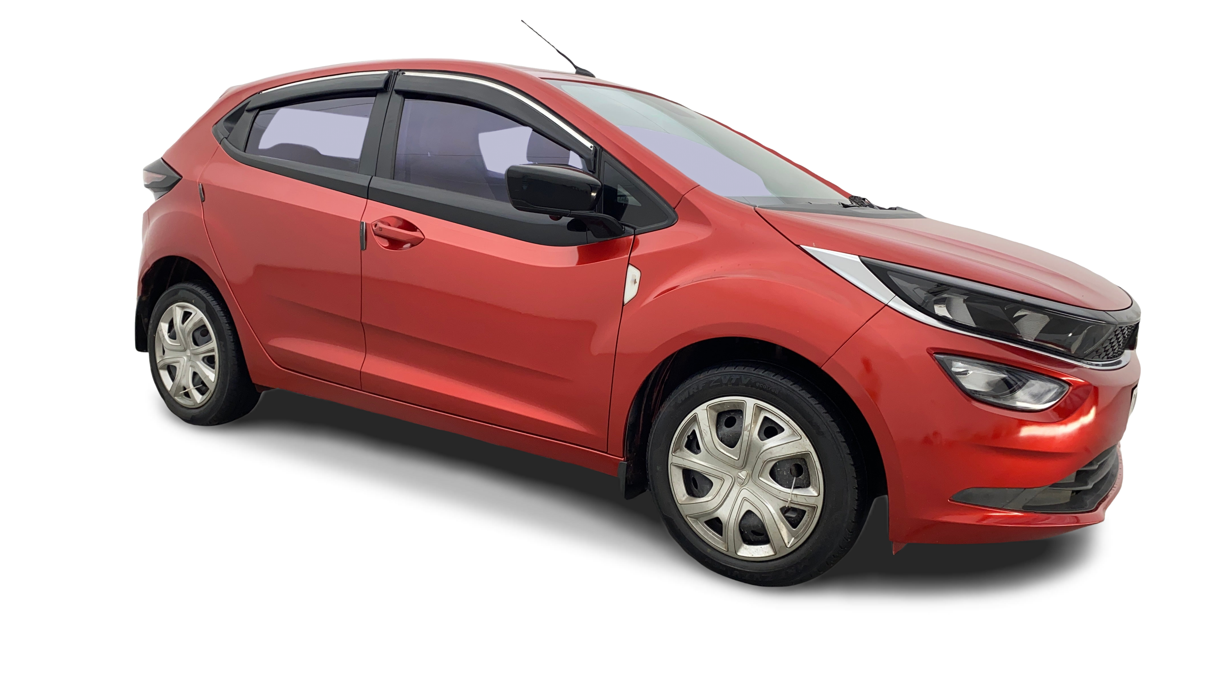 Tata ALTROZ-img