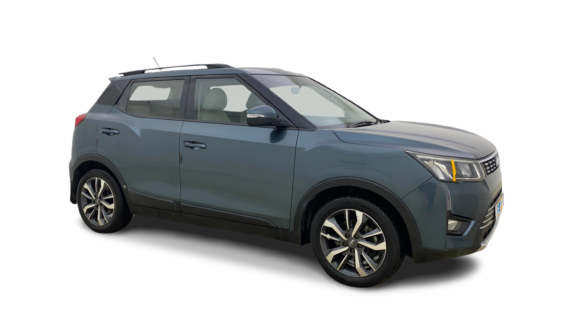 2021 Mahindra XUV300 - SUV - CNG - Automatic - ₹6.44 lakh