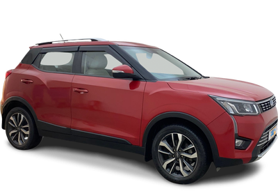 Mahindra XUV300-img