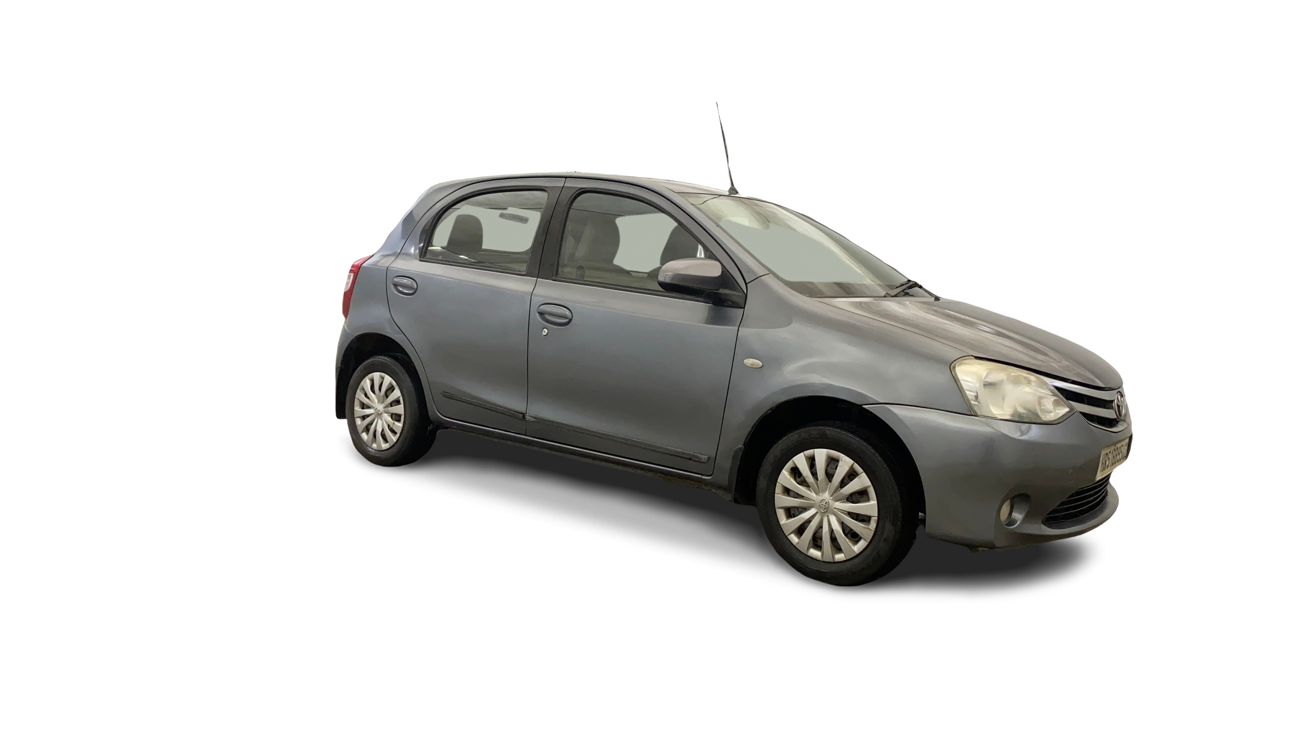 Toyota Etios Liva-img
