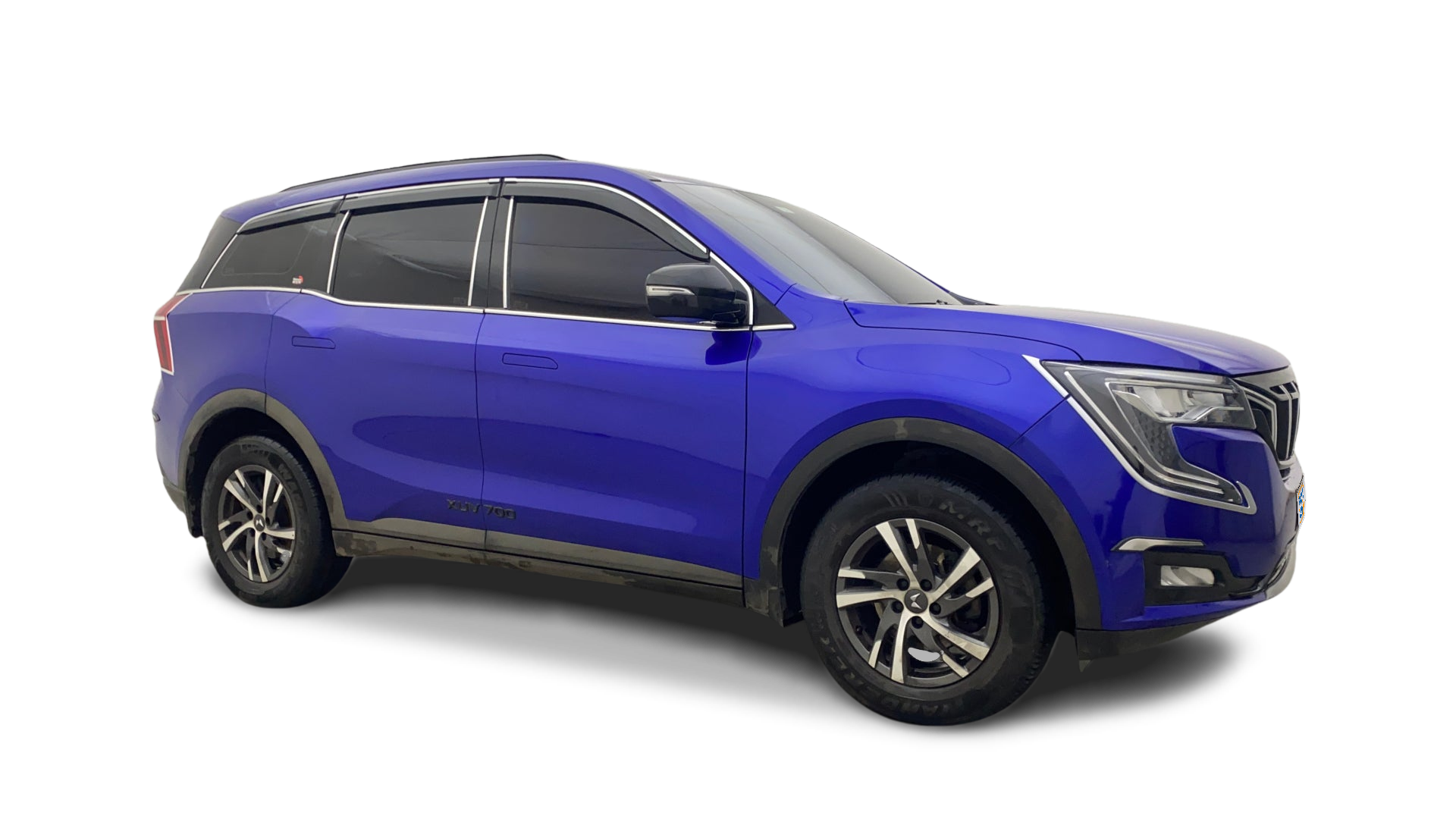 2022 Mahindra XUV700 - SUV - Diesel - Manual - ₹15.23 lakh