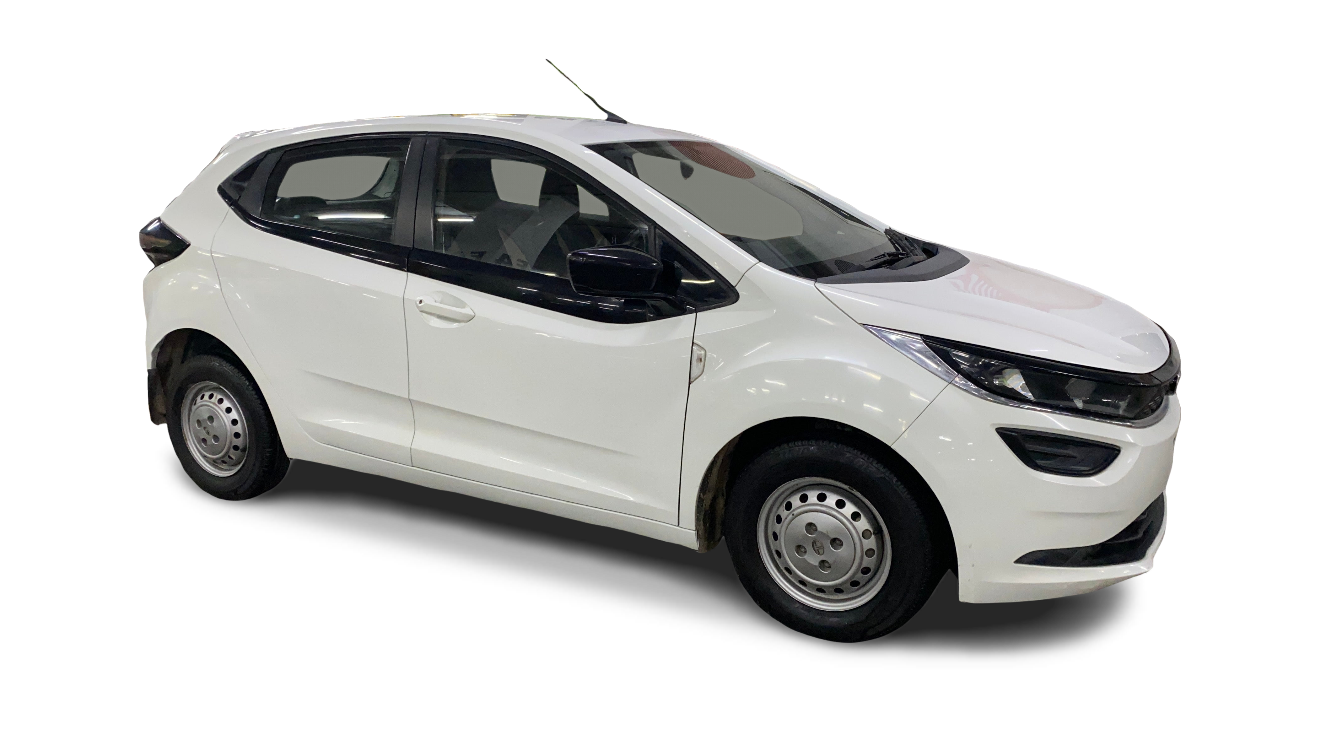 Tata ALTROZ-img
