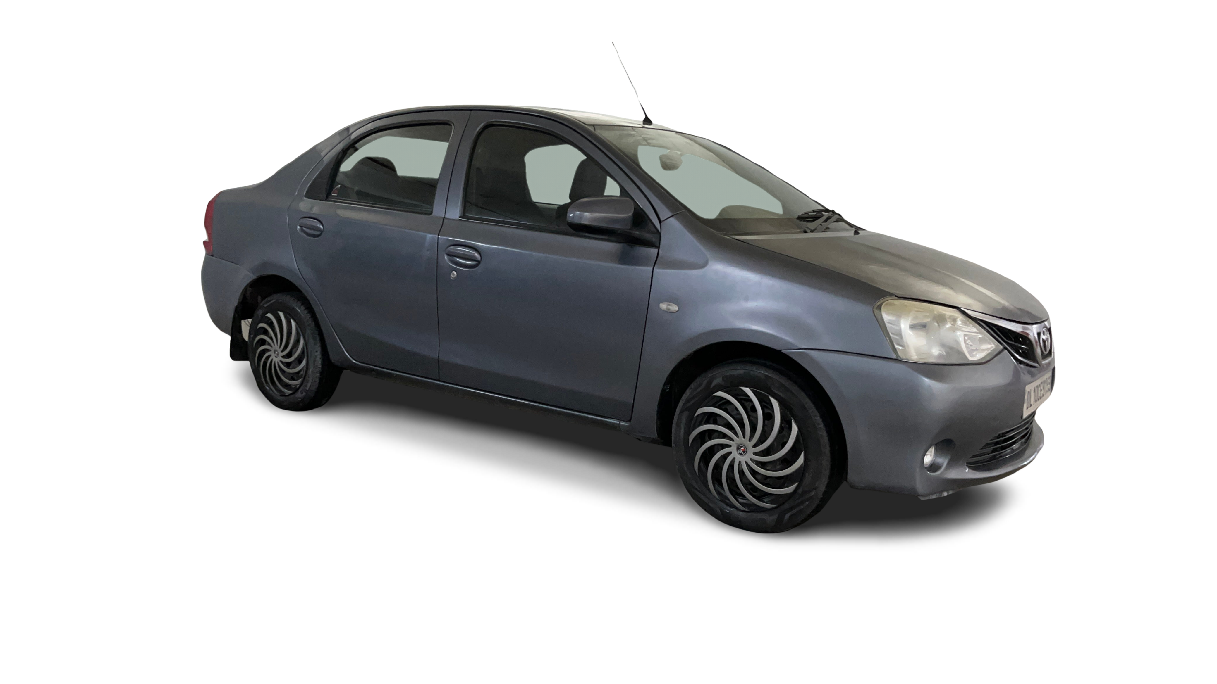 Toyota Etios-img