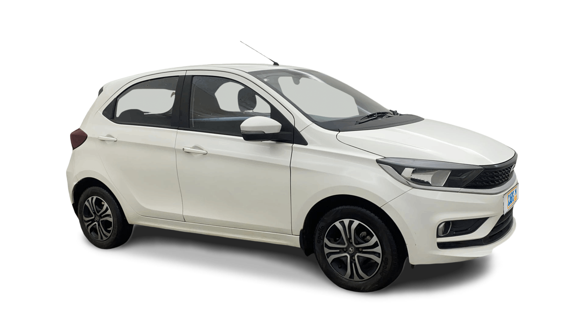 Tata Tiago-img