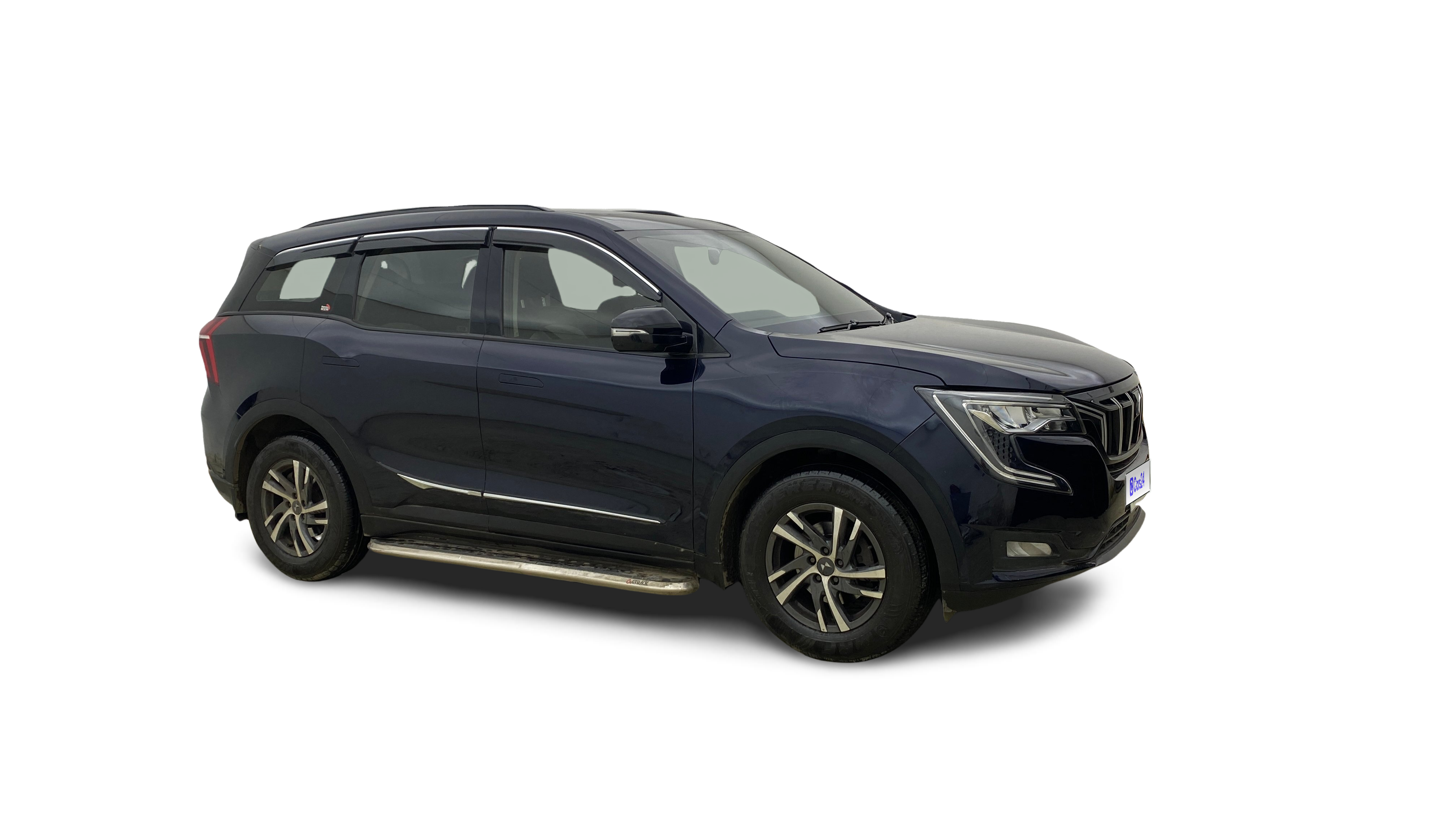 2022 Mahindra XUV700 - SUV - Petrol - Manual - ₹14.61 lakh