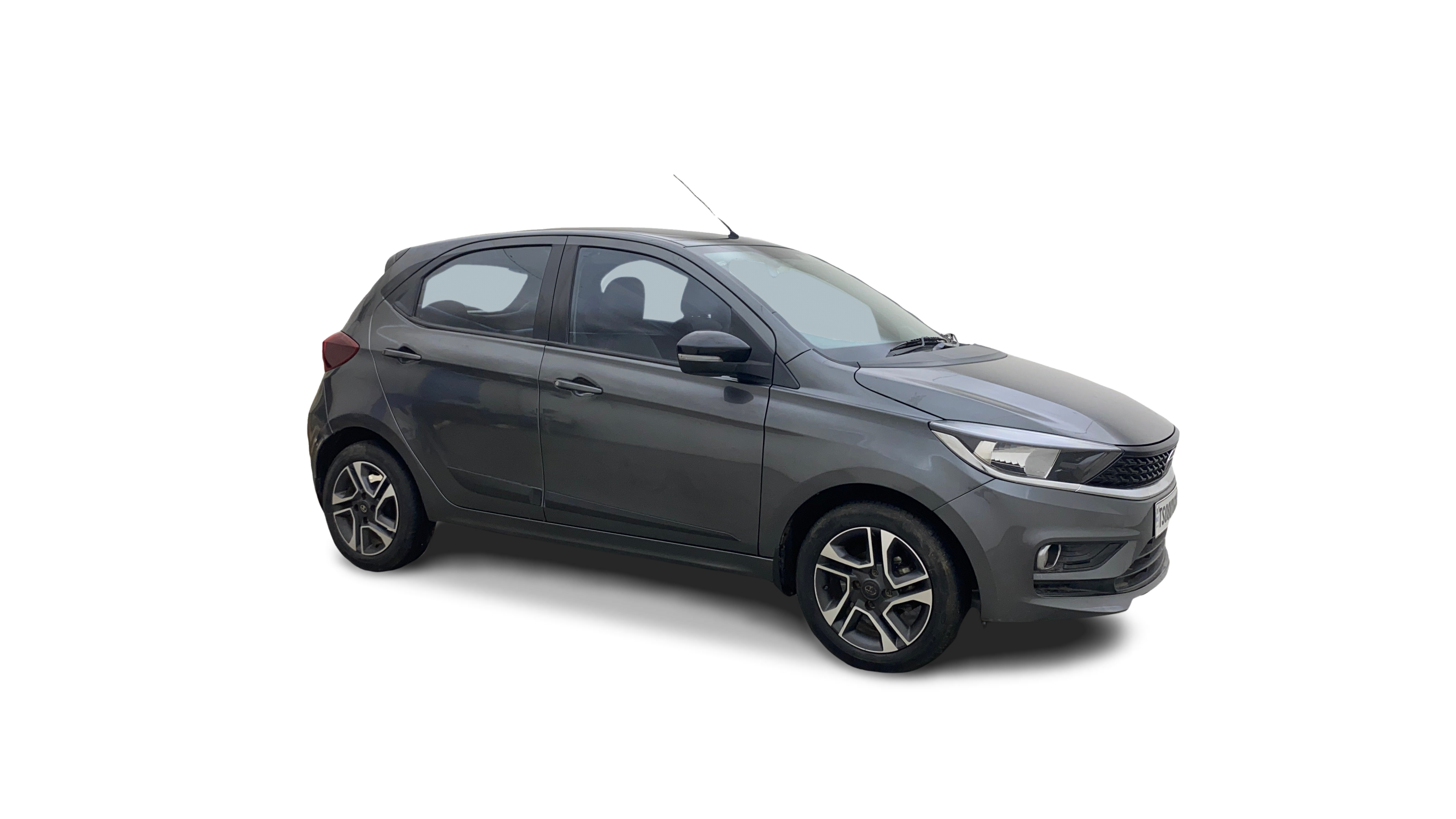 Tata Tiago-img