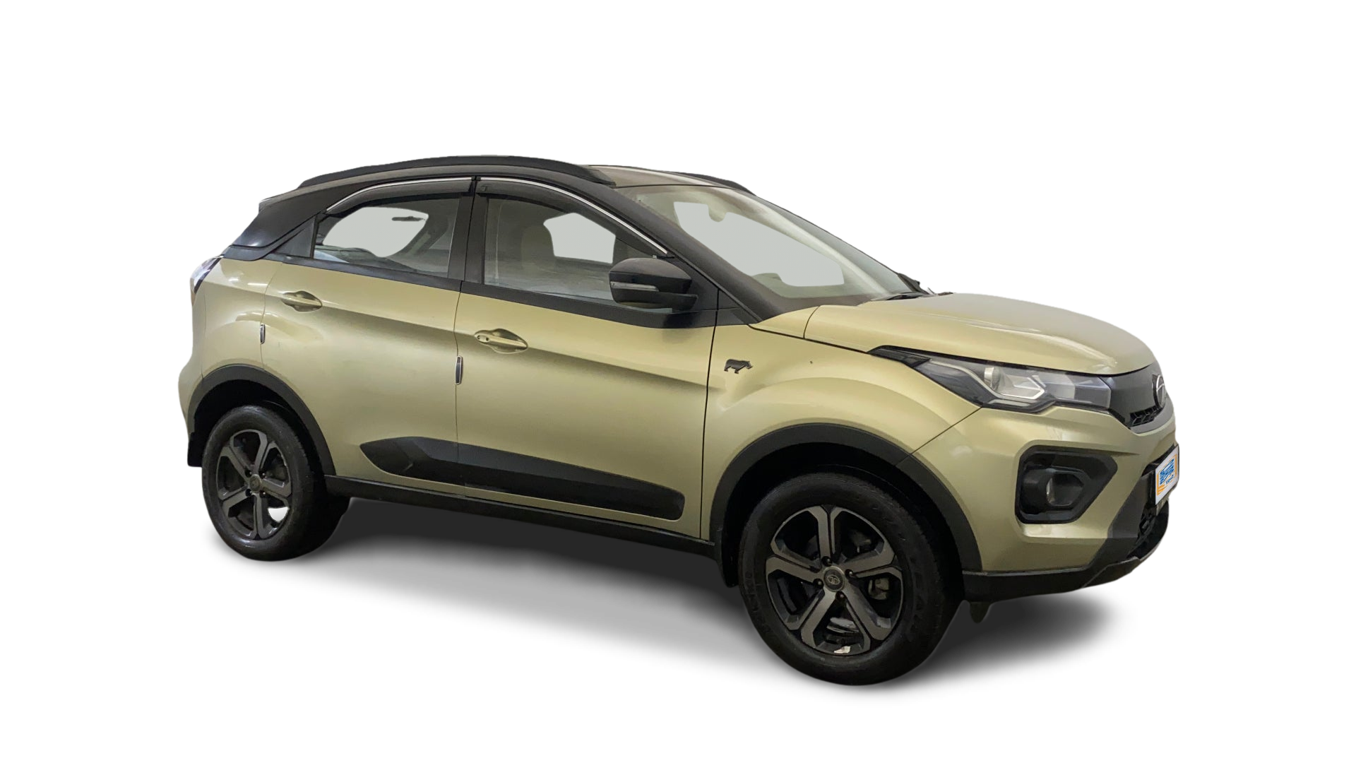 Tata NEXON-img
