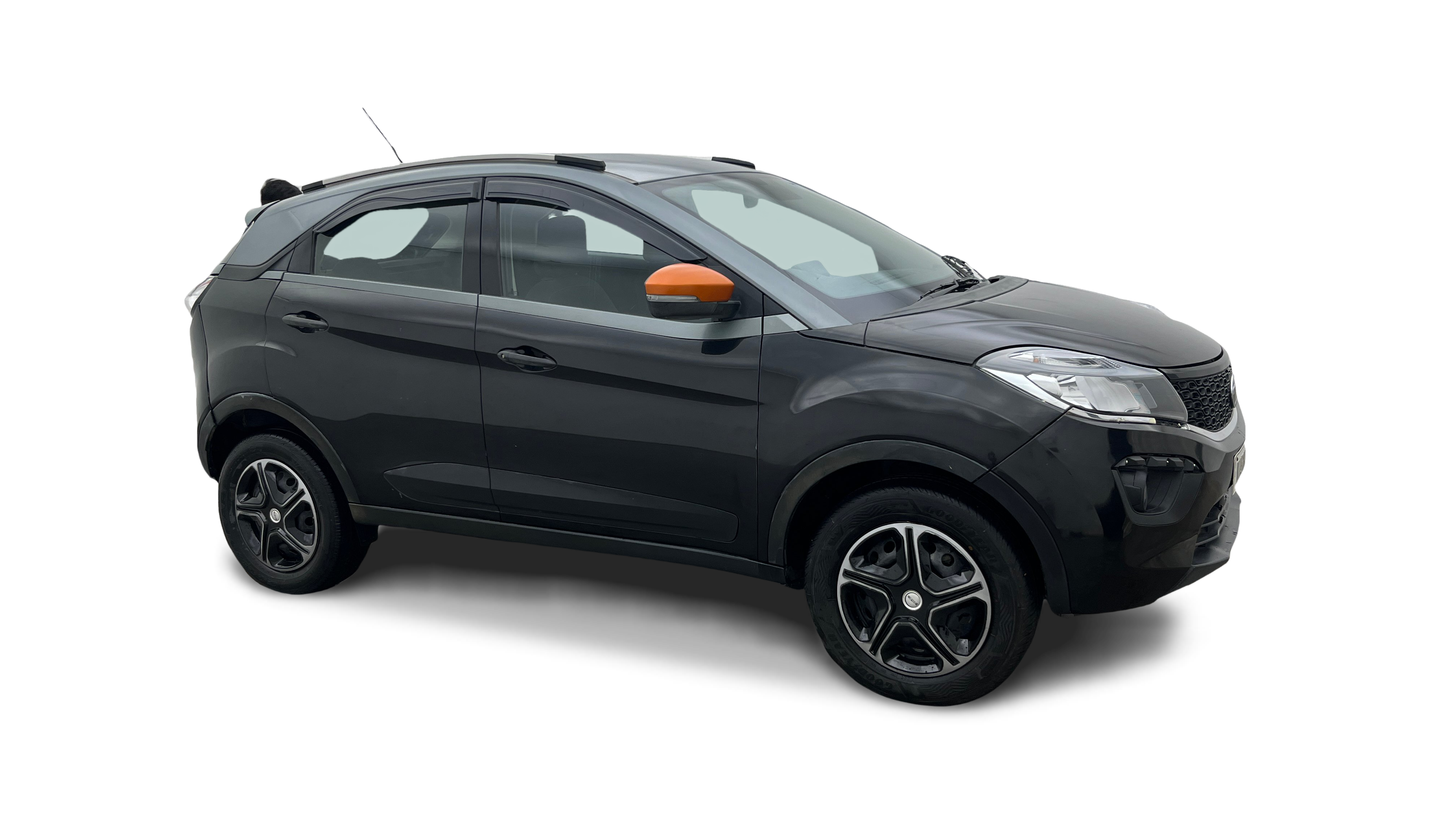 2019 Tata NEXON - SUV - Petrol - Automatic - ₹6.90 lakh
