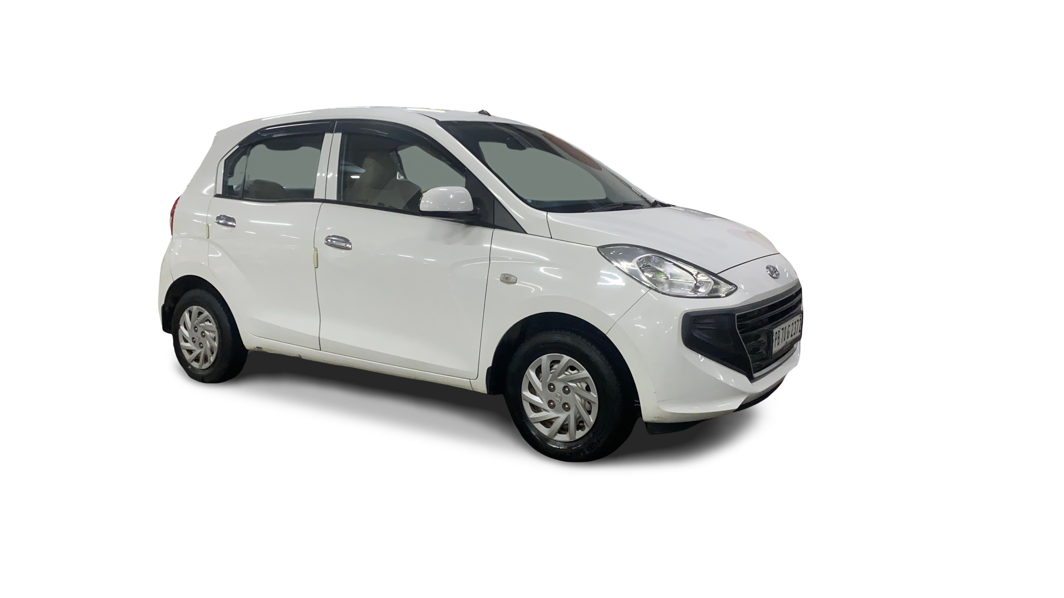 Hyundai NEW SANTRO-img
