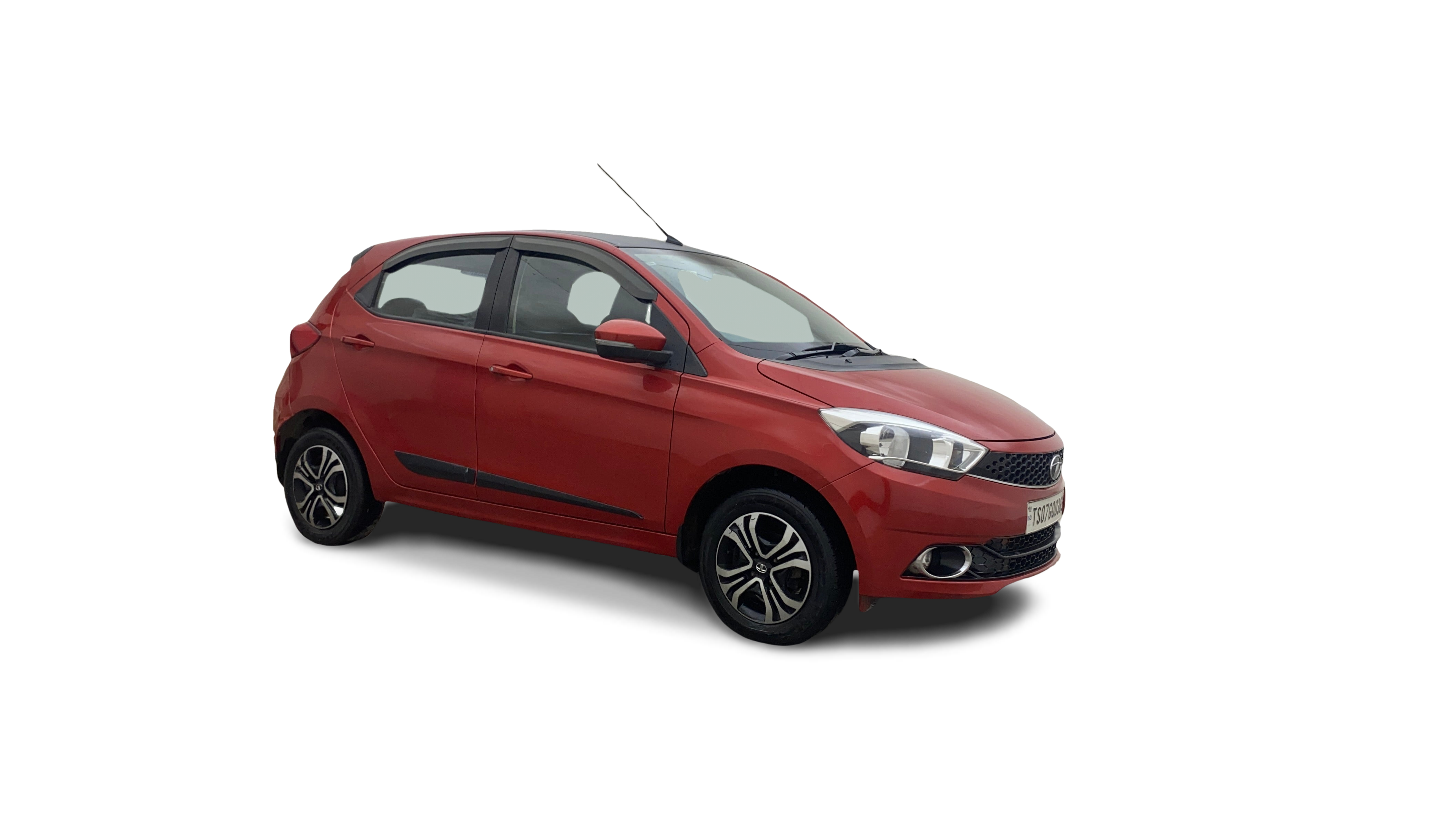 Tata Tiago-img