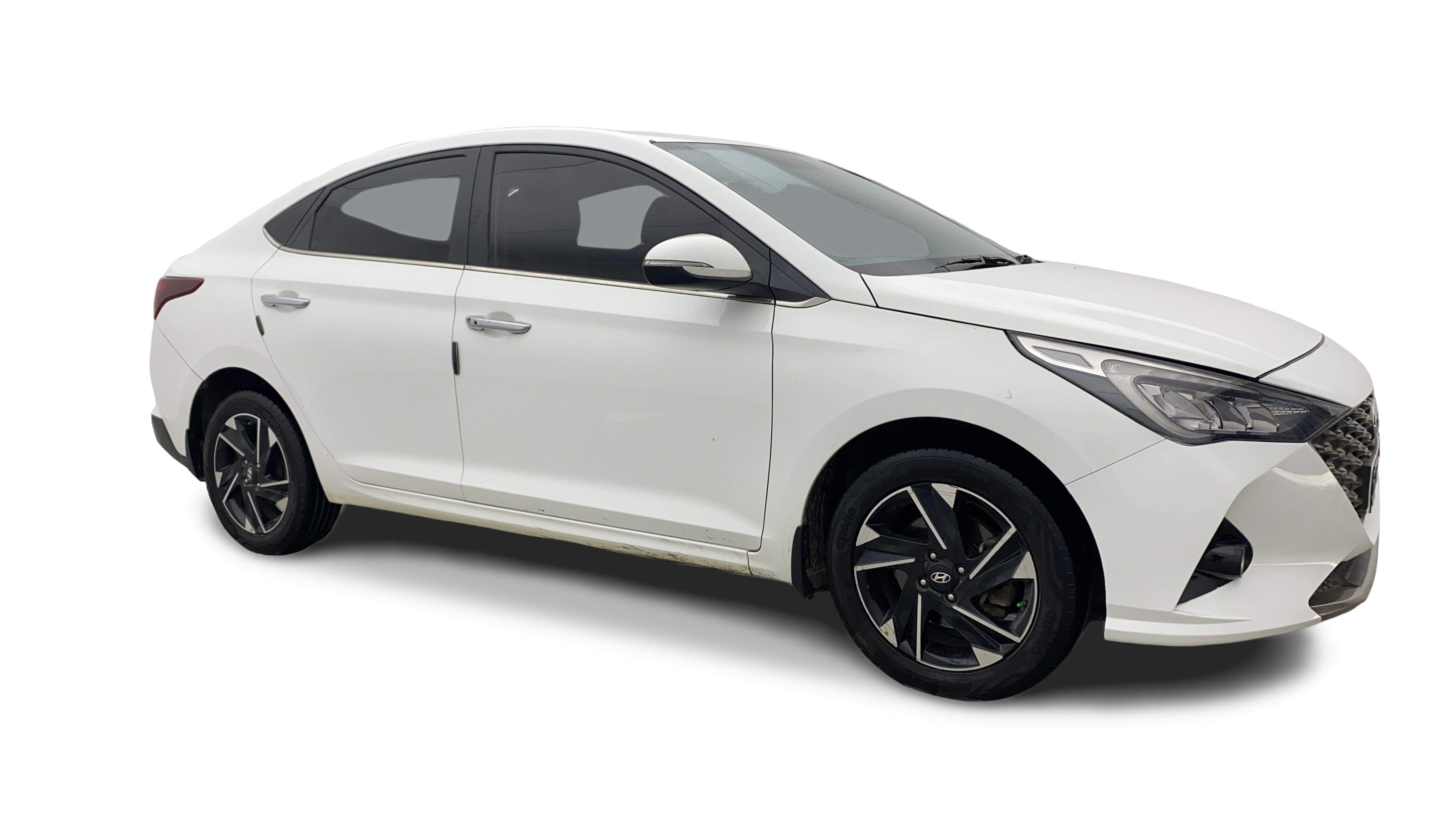 Hyundai Verna-img