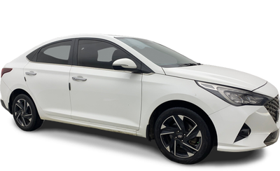Hyundai Verna-img