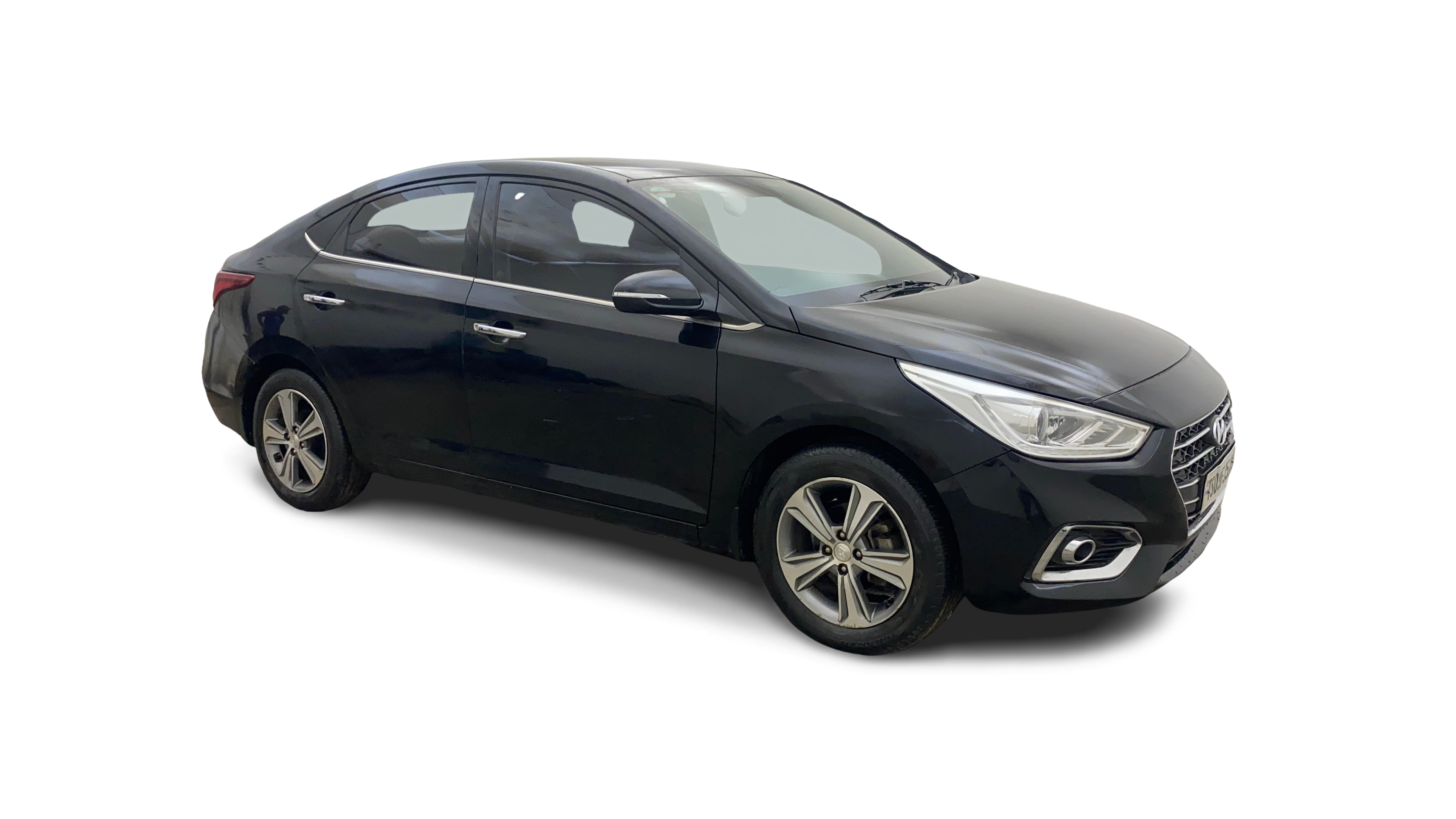2019 Hyundai Verna - Sedan - Petrol - Manual - ₹6.89 lakh