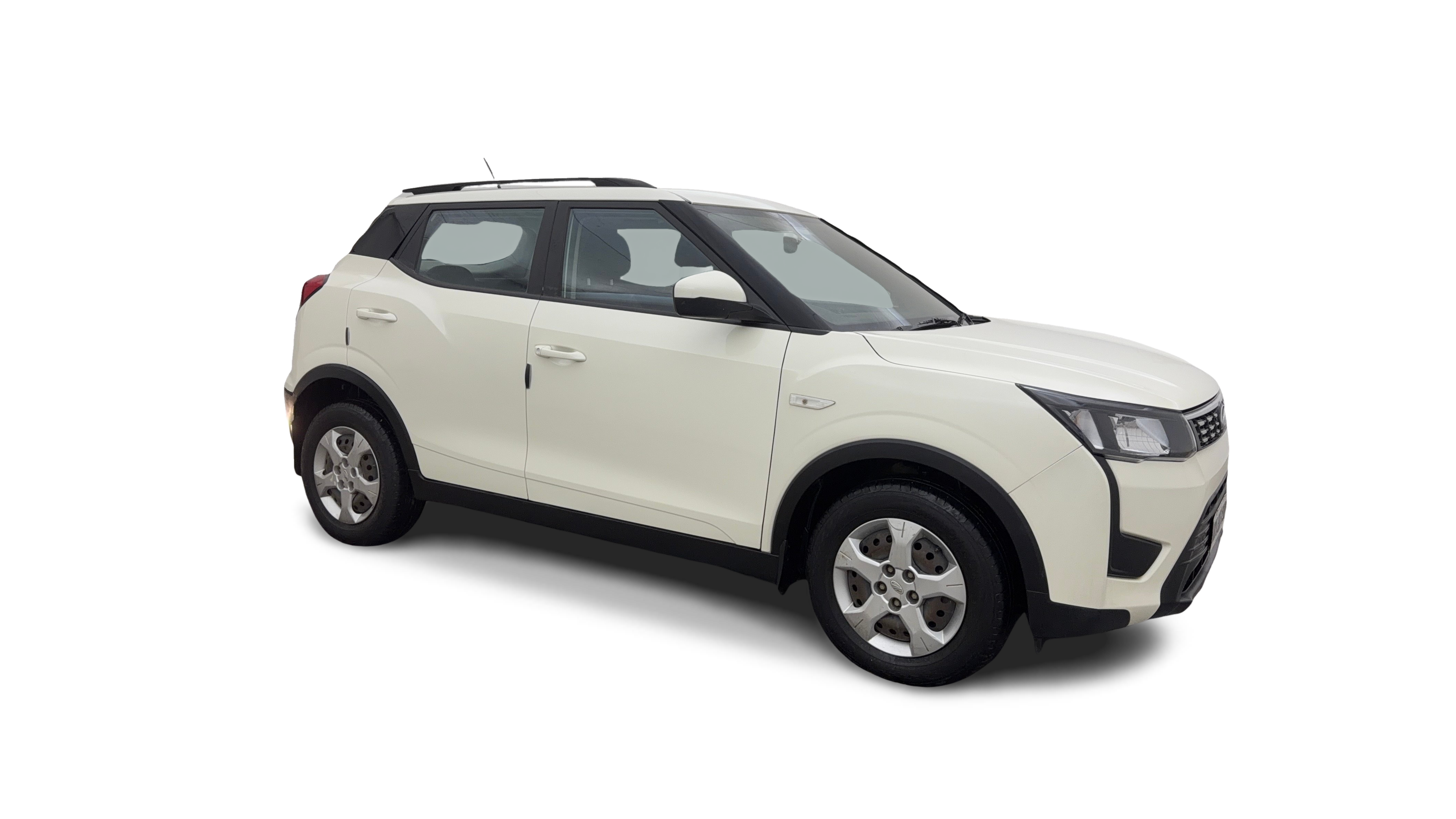2022 Mahindra XUV300 - SUV - Petrol - Automatic - ₹6.81 lakh